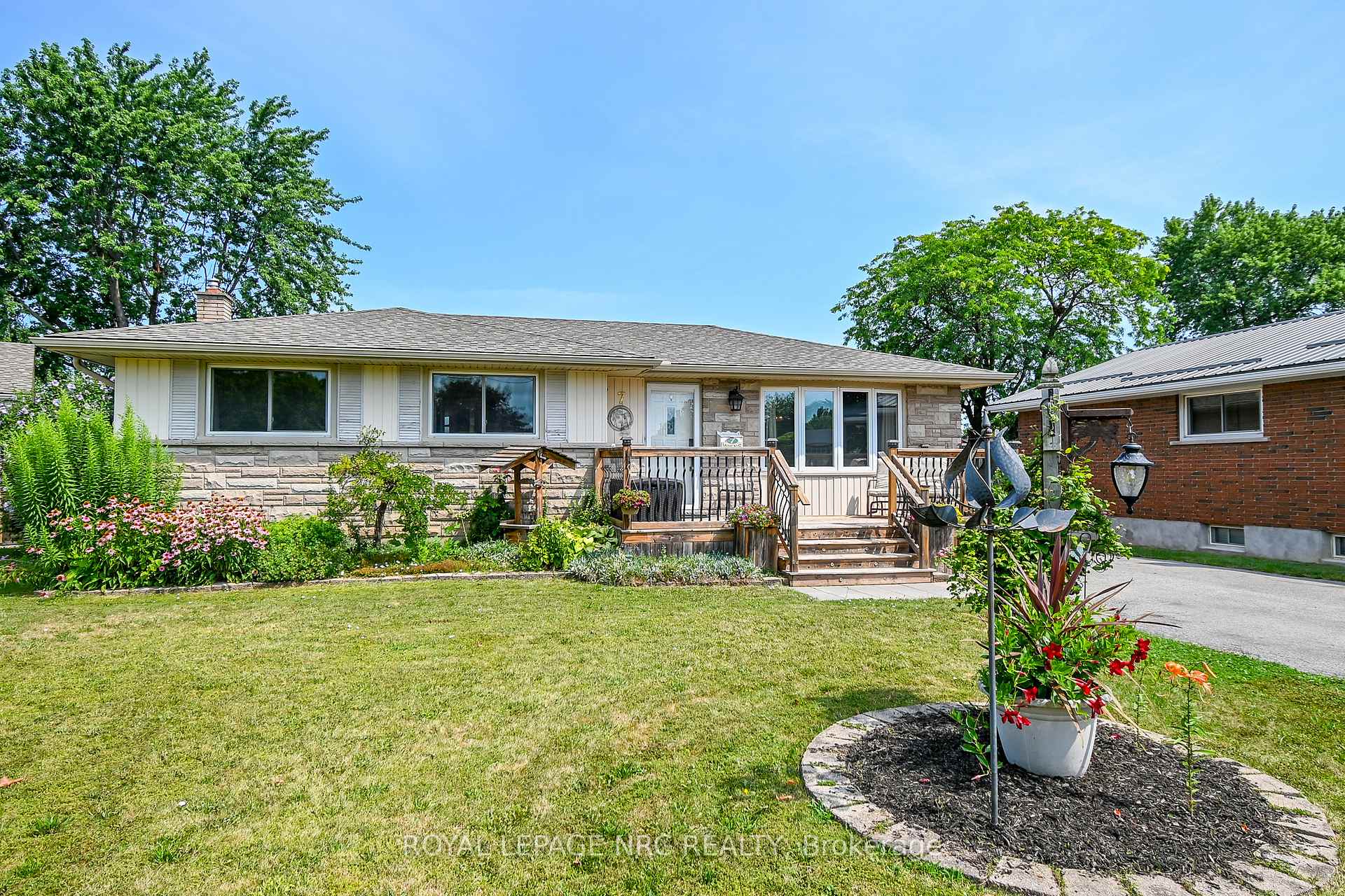 Photo 43 of 7 Greemore Court, St. Catharines, Carlton/Bunting — HOMEH