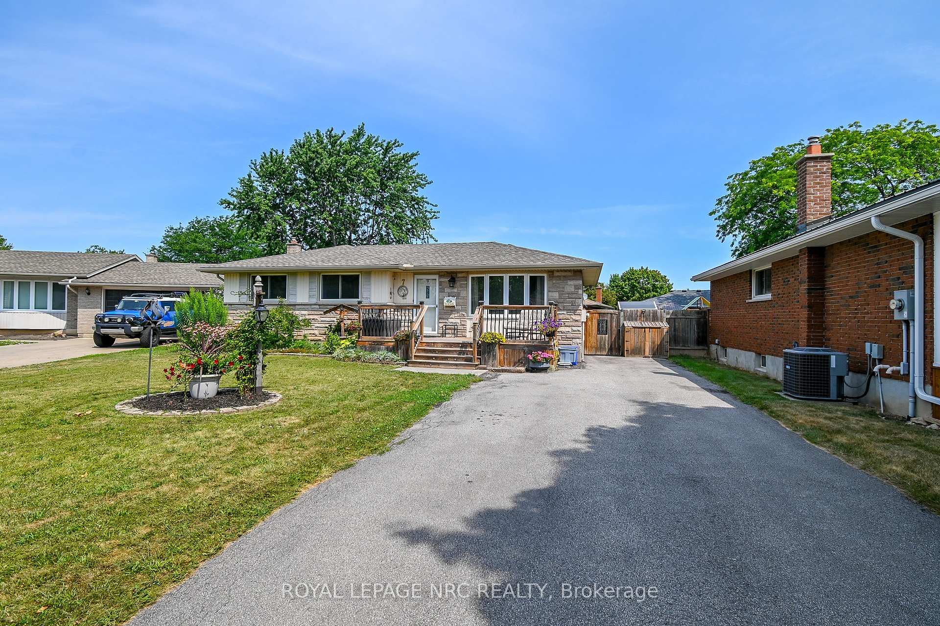 Photo 44 of 7 Greemore Court, St. Catharines, Carlton/Bunting — HOMEH