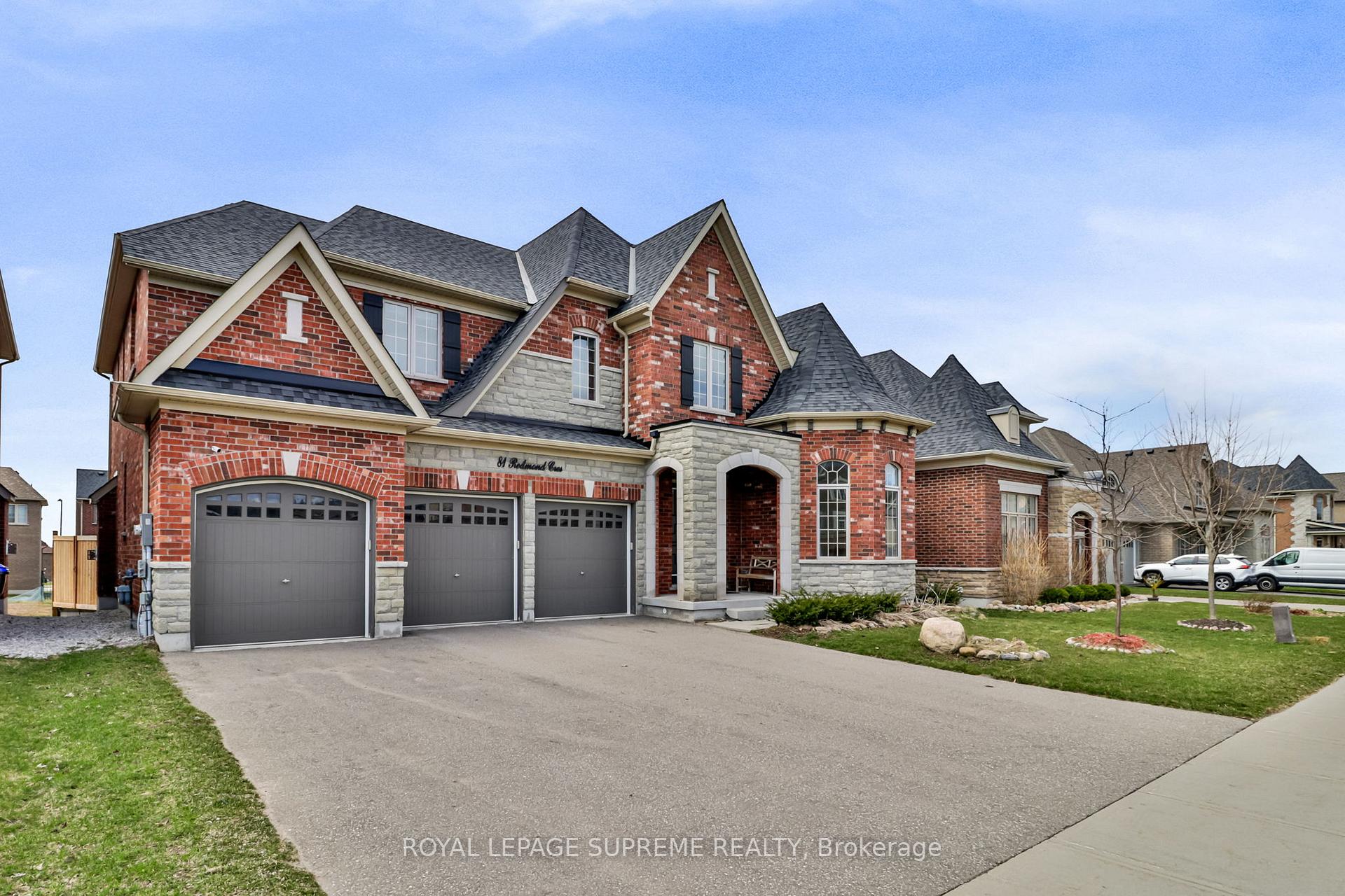 Photo 2 of 81 Redmond Crescent, Springwater, Centre Vespra — HOMEH