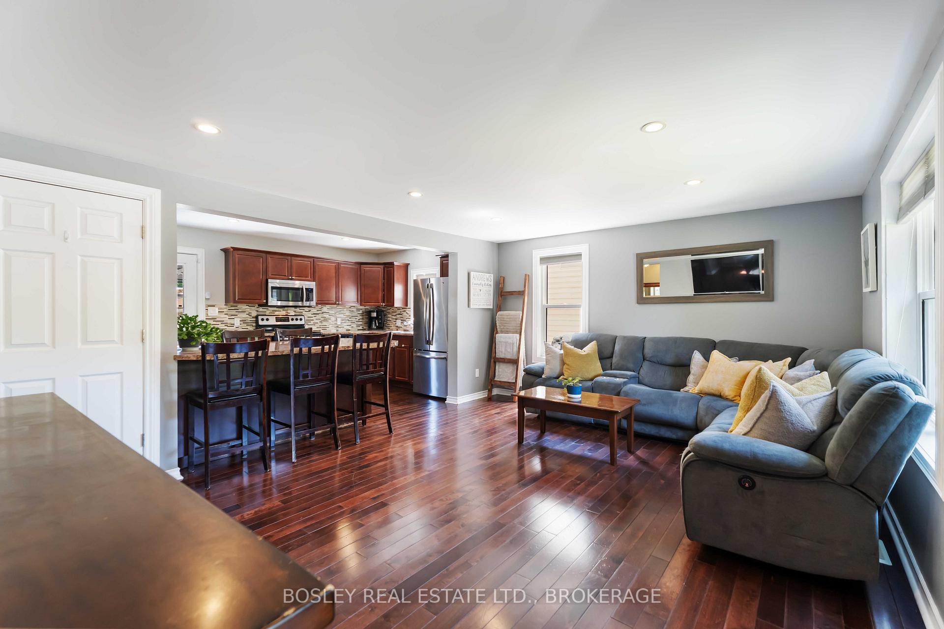 Photo 2 of 125 Powerview Avenue, St. Catharines, Western Hill — HOMEH
