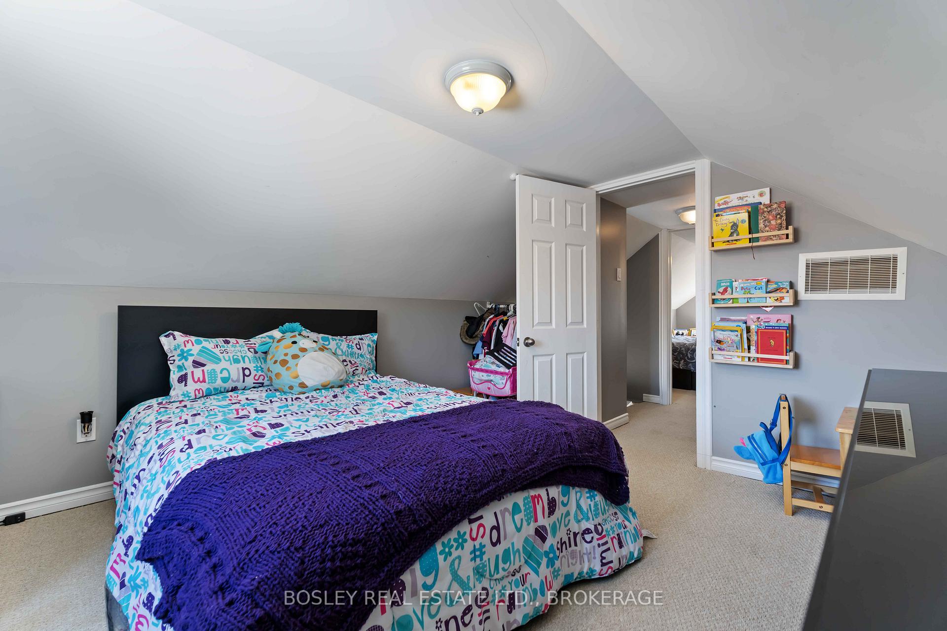 Photo 19 of 125 Powerview Avenue, St. Catharines, Western Hill — HOMEH