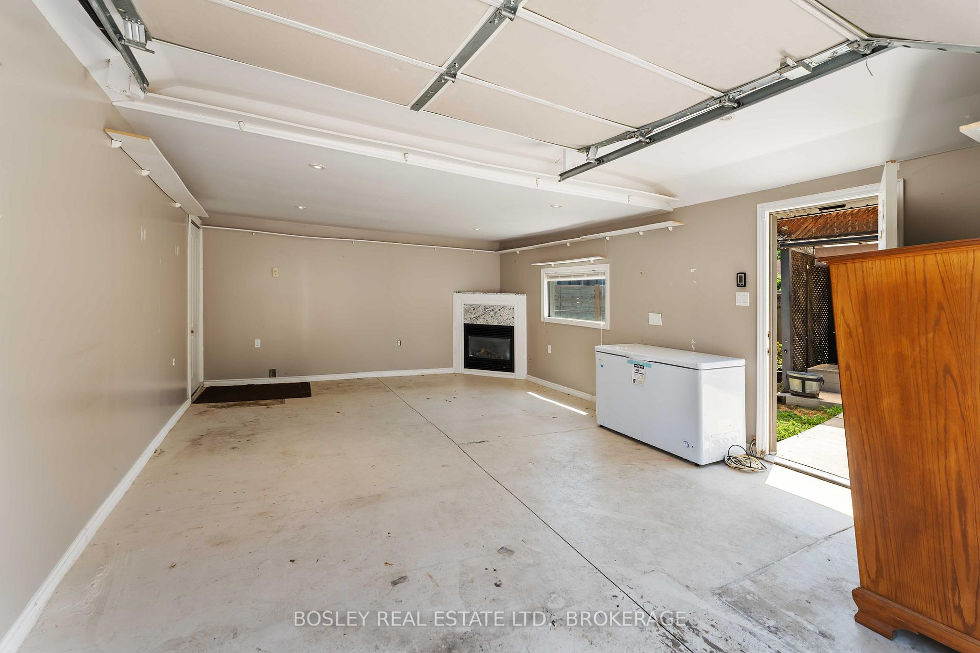 Photo 40 of 125 Powerview Avenue, St. Catharines, Western Hill — HOMEH