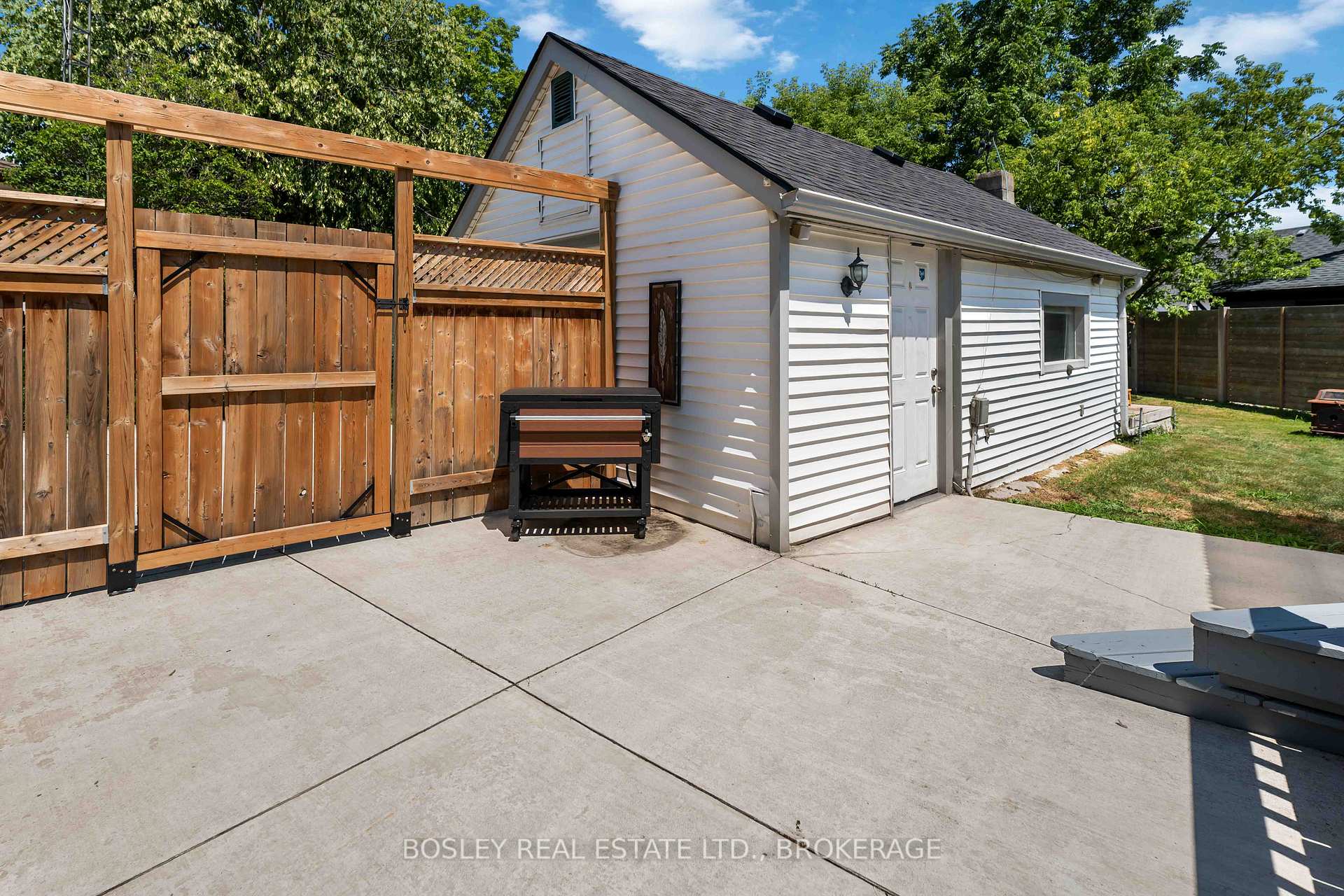 Photo 42 of 125 Powerview Avenue, St. Catharines, Western Hill — HOMEH