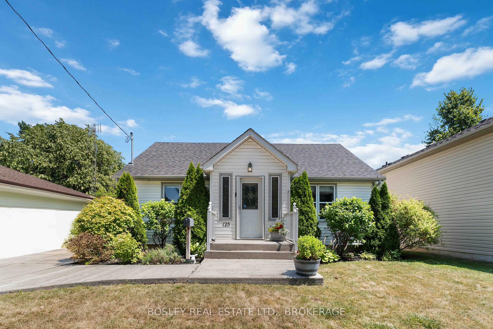 Photo 43 of 125 Powerview Avenue, St. Catharines, Western Hill — HOMEH