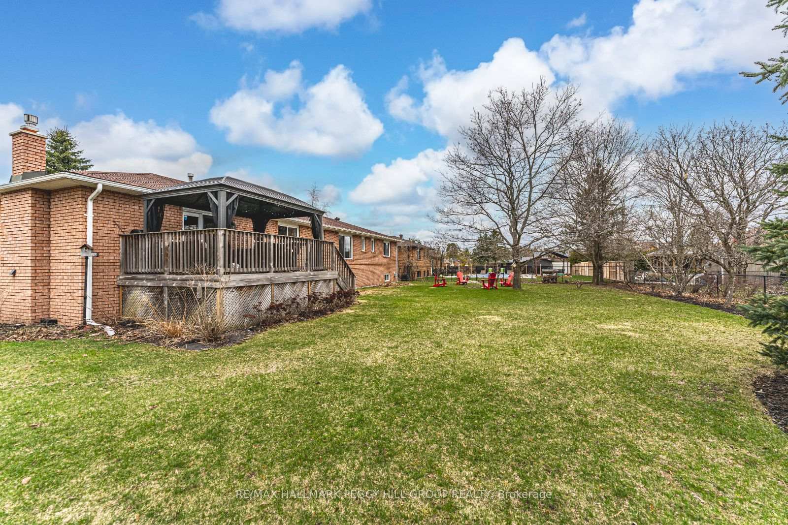 Photo 20 of 4 Heatherwood Drive, Springwater, Midhurst — HOMEH