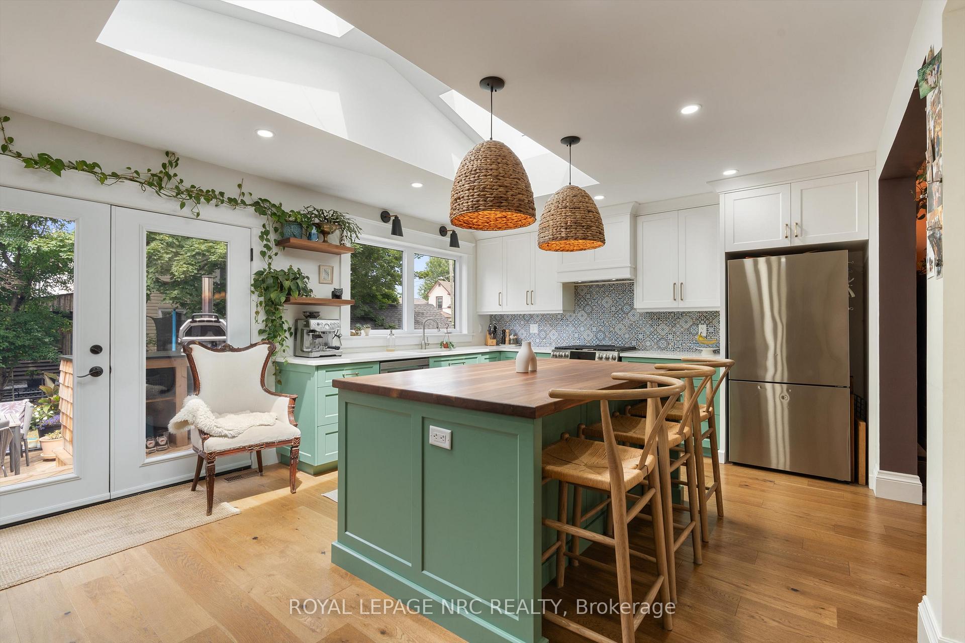 Photo 16 of 155 Russell Avenue, St. Catharines, Downtown — HOMEH