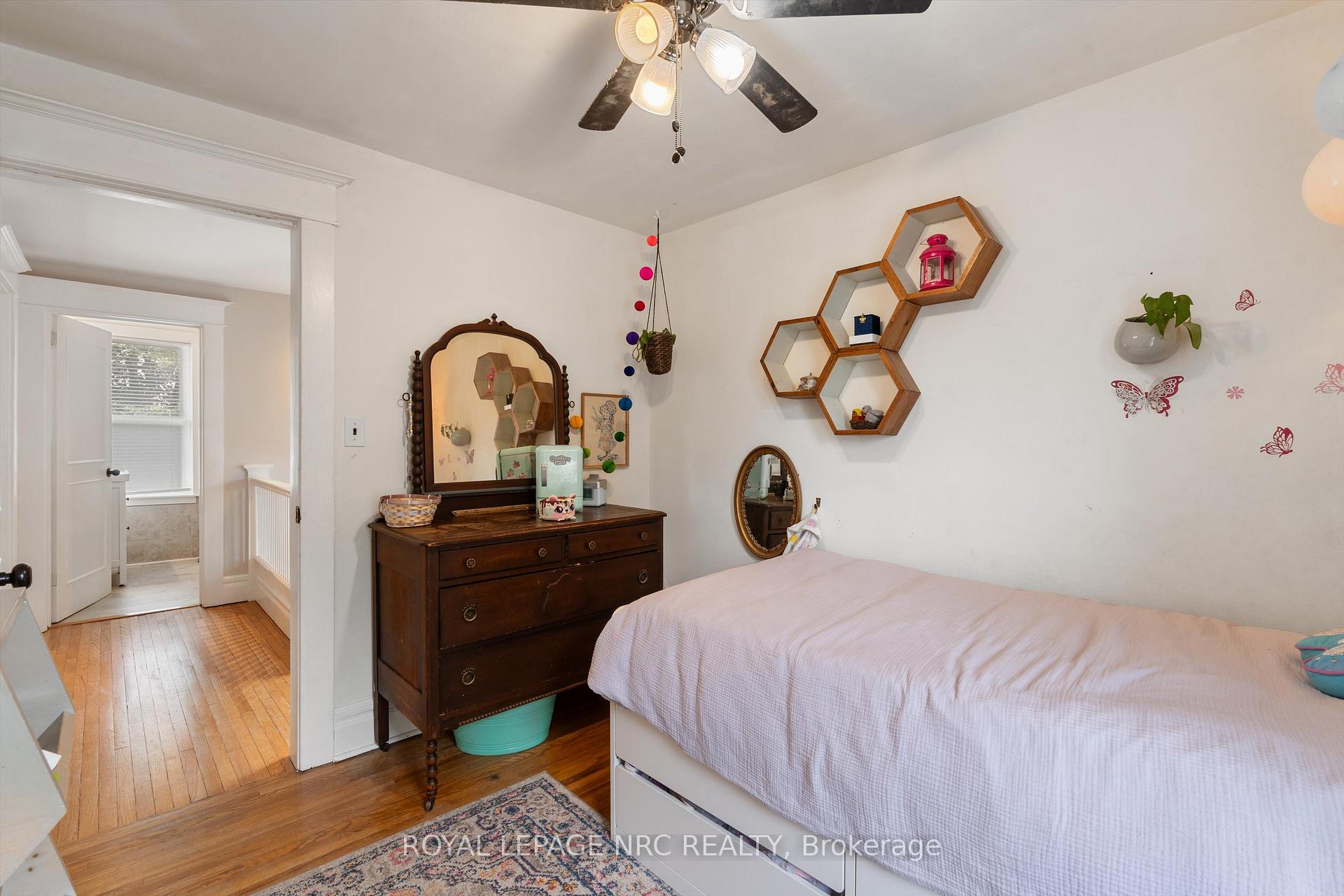 Photo 25 of 155 Russell Avenue, St. Catharines, Downtown — HOMEH