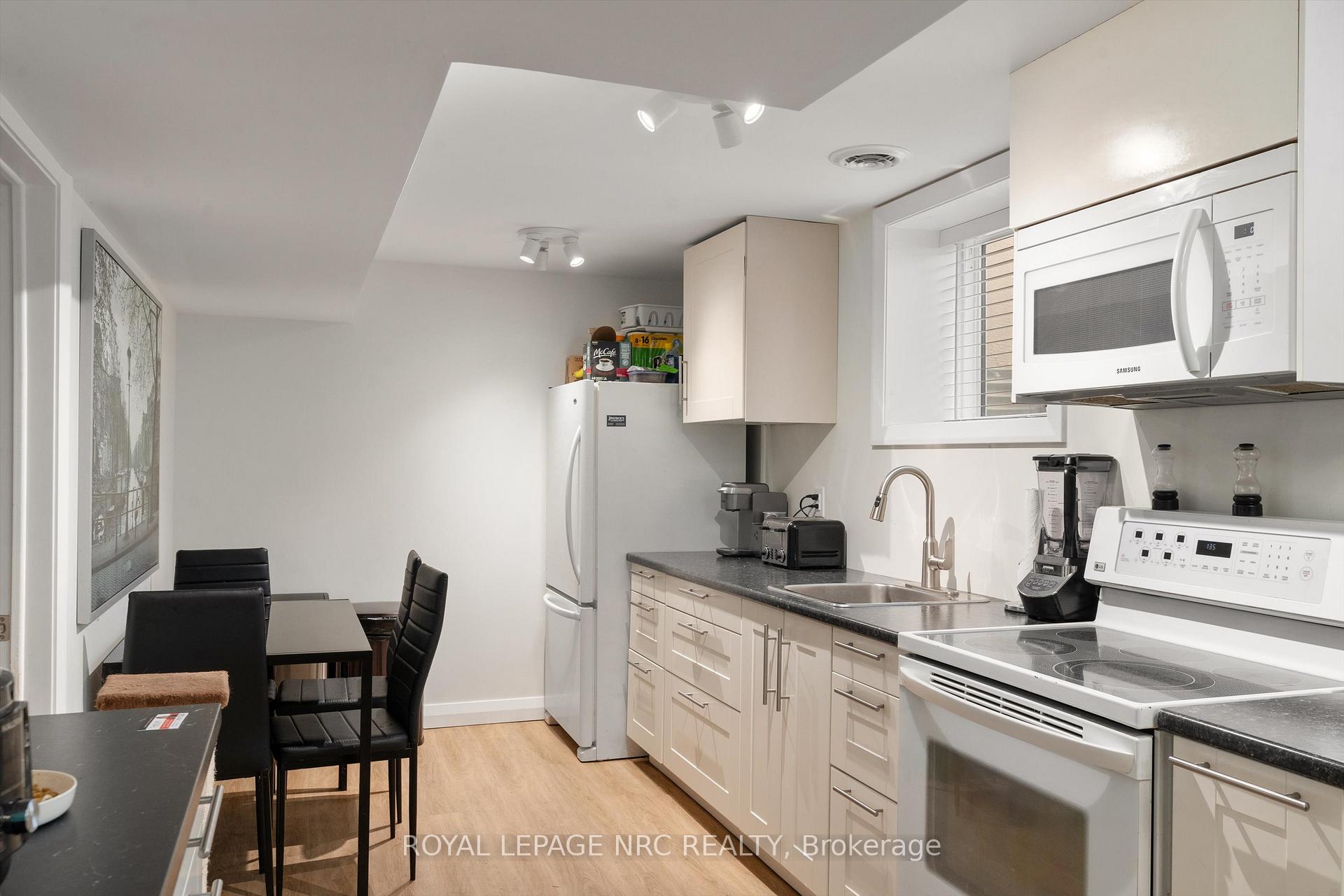 Photo 32 of 155 Russell Avenue, St. Catharines, Downtown — HOMEH