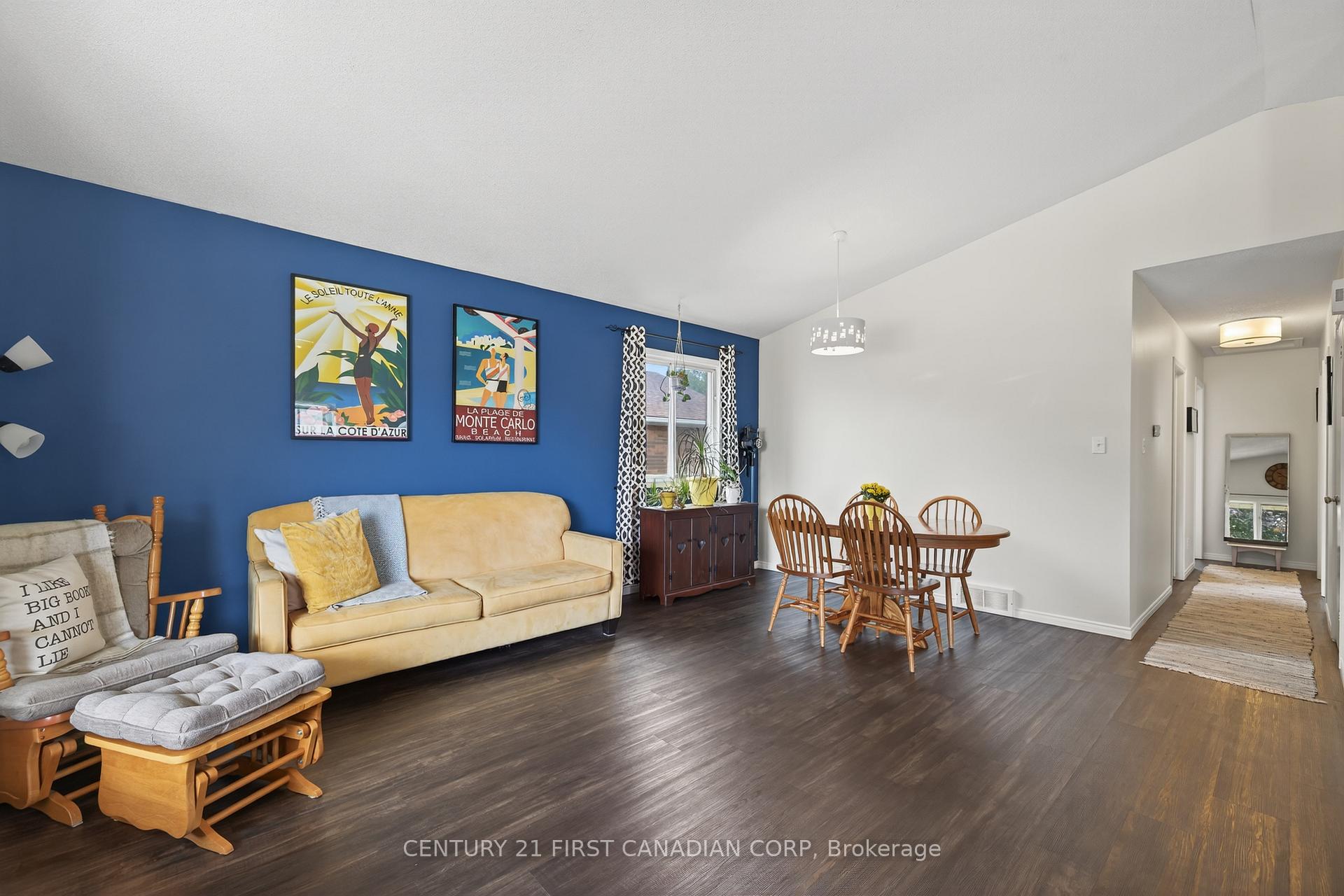 Photo 6 of 10 Rickwood Place, St. Thomas — HOMEH