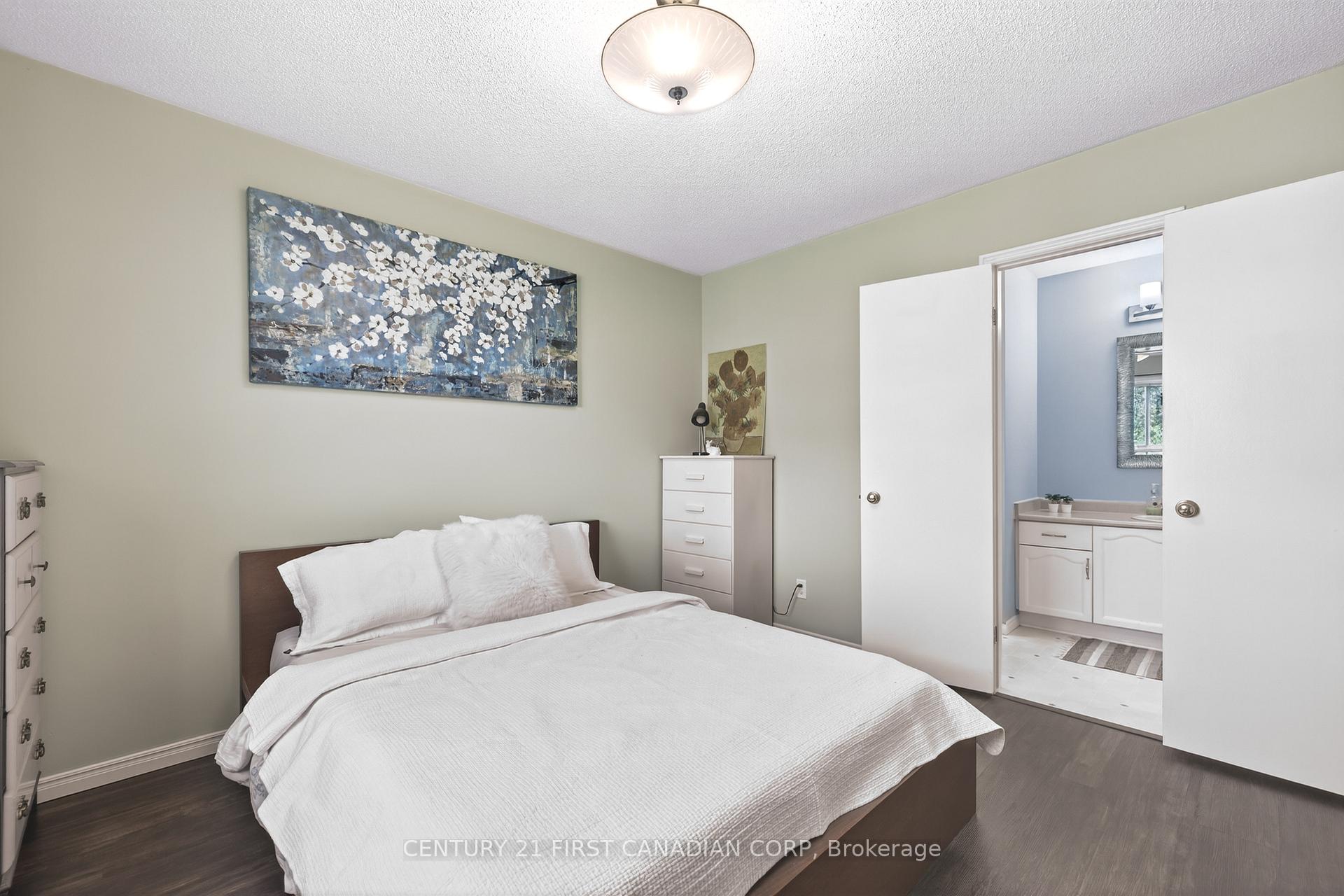 Photo 20 of 10 Rickwood Place, St. Thomas — HOMEH
