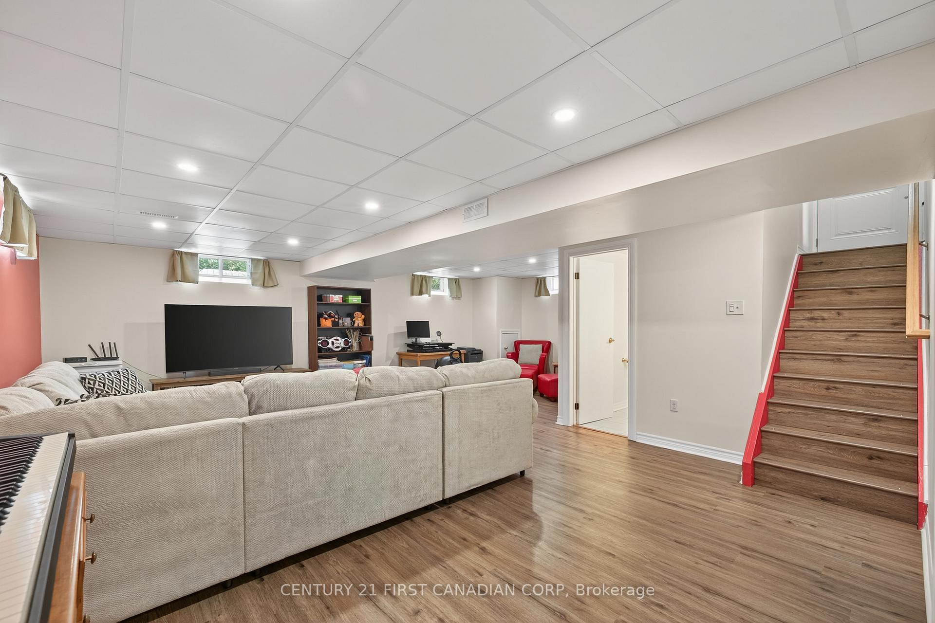Photo 30 of 10 Rickwood Place, St. Thomas — HOMEH