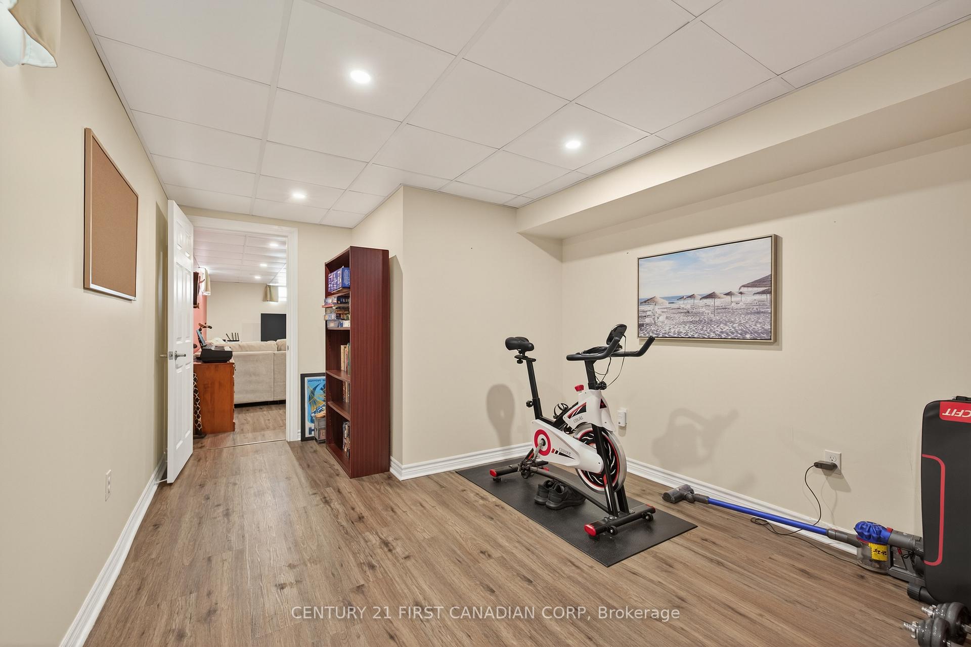 Photo 32 of 10 Rickwood Place, St. Thomas — HOMEH