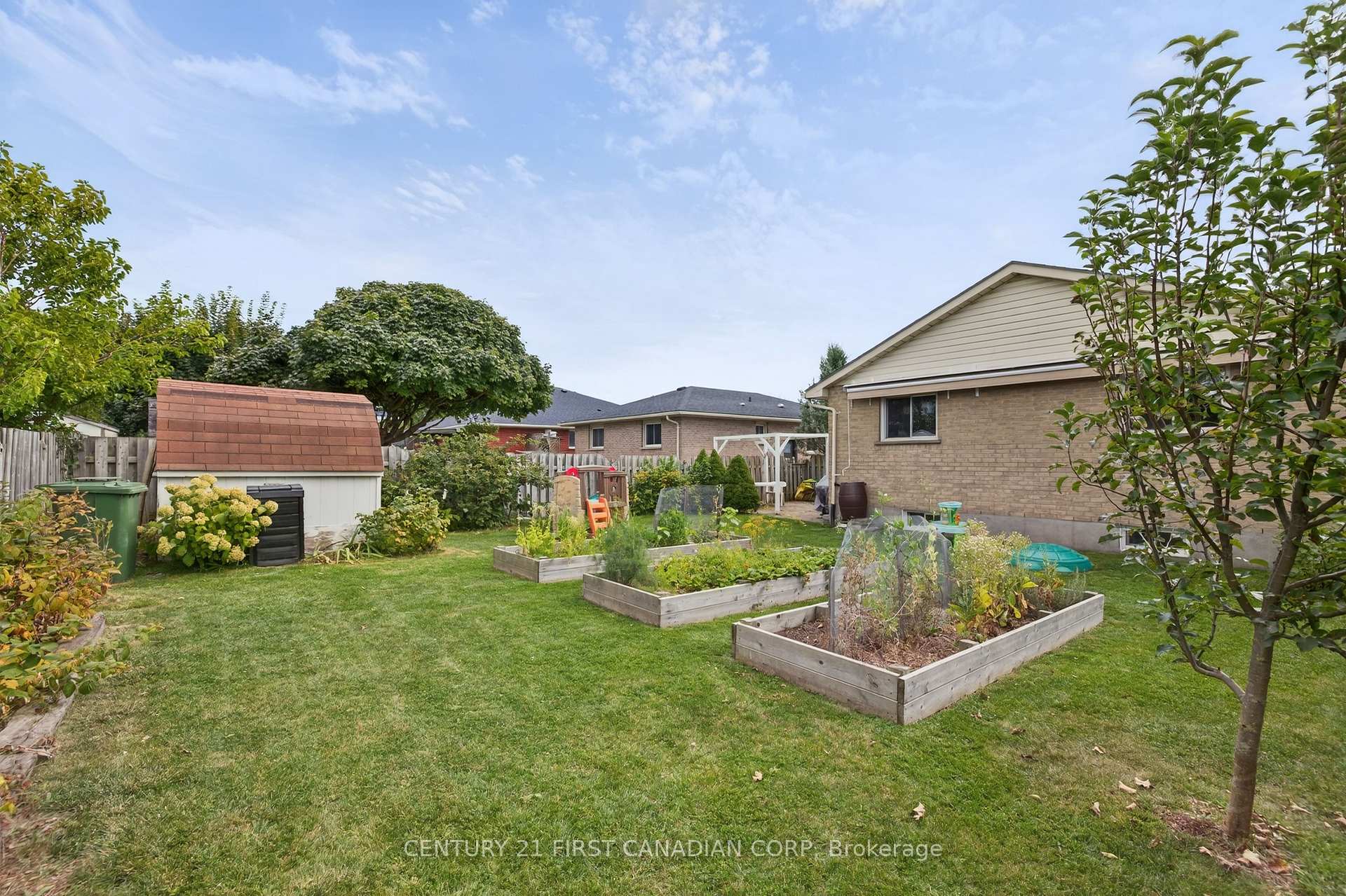 Photo 38 of 10 Rickwood Place, St. Thomas — HOMEH