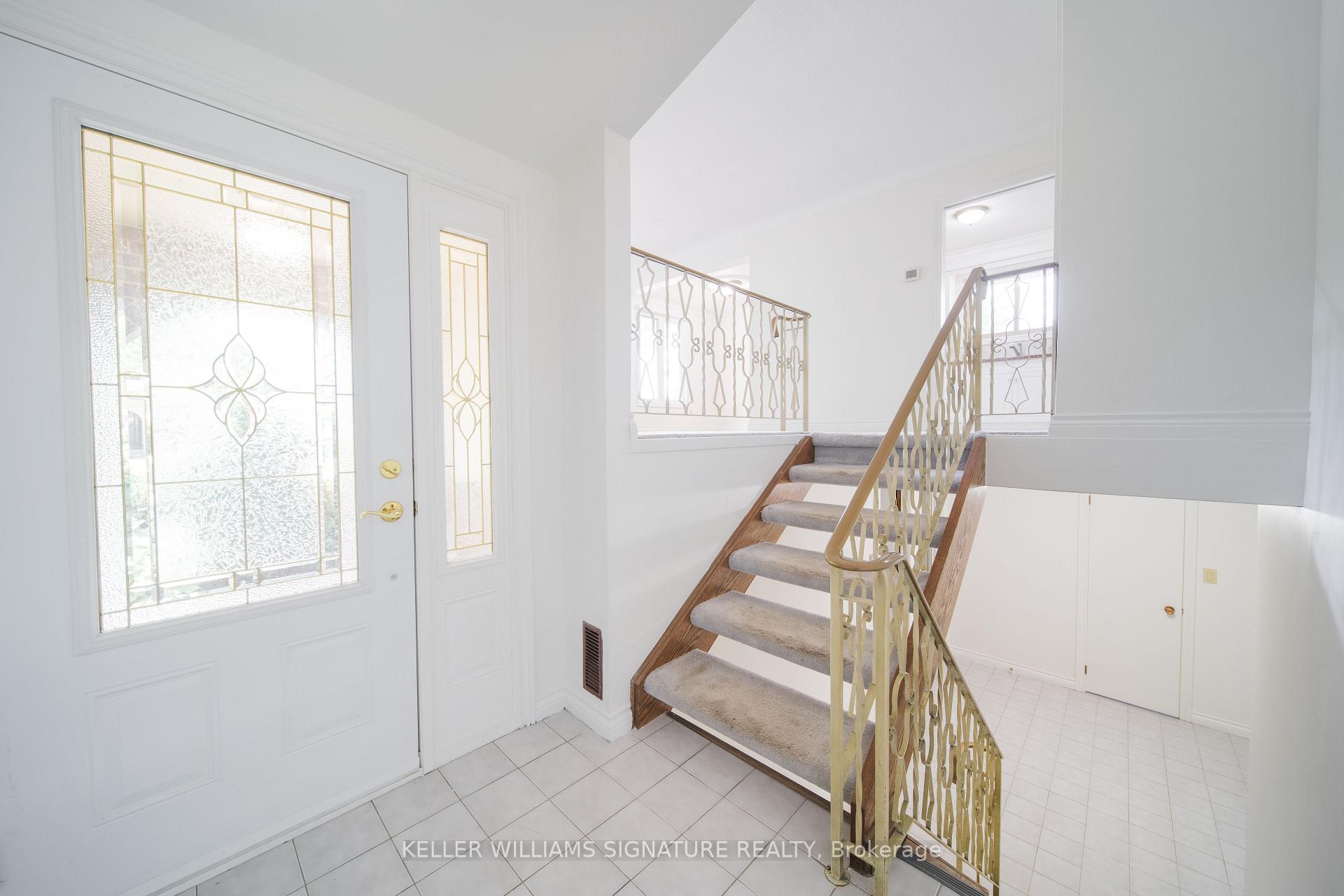 Photo 15 of 6 Deanna Crescent, St. Catharines, Martindale Pond — HOMEH