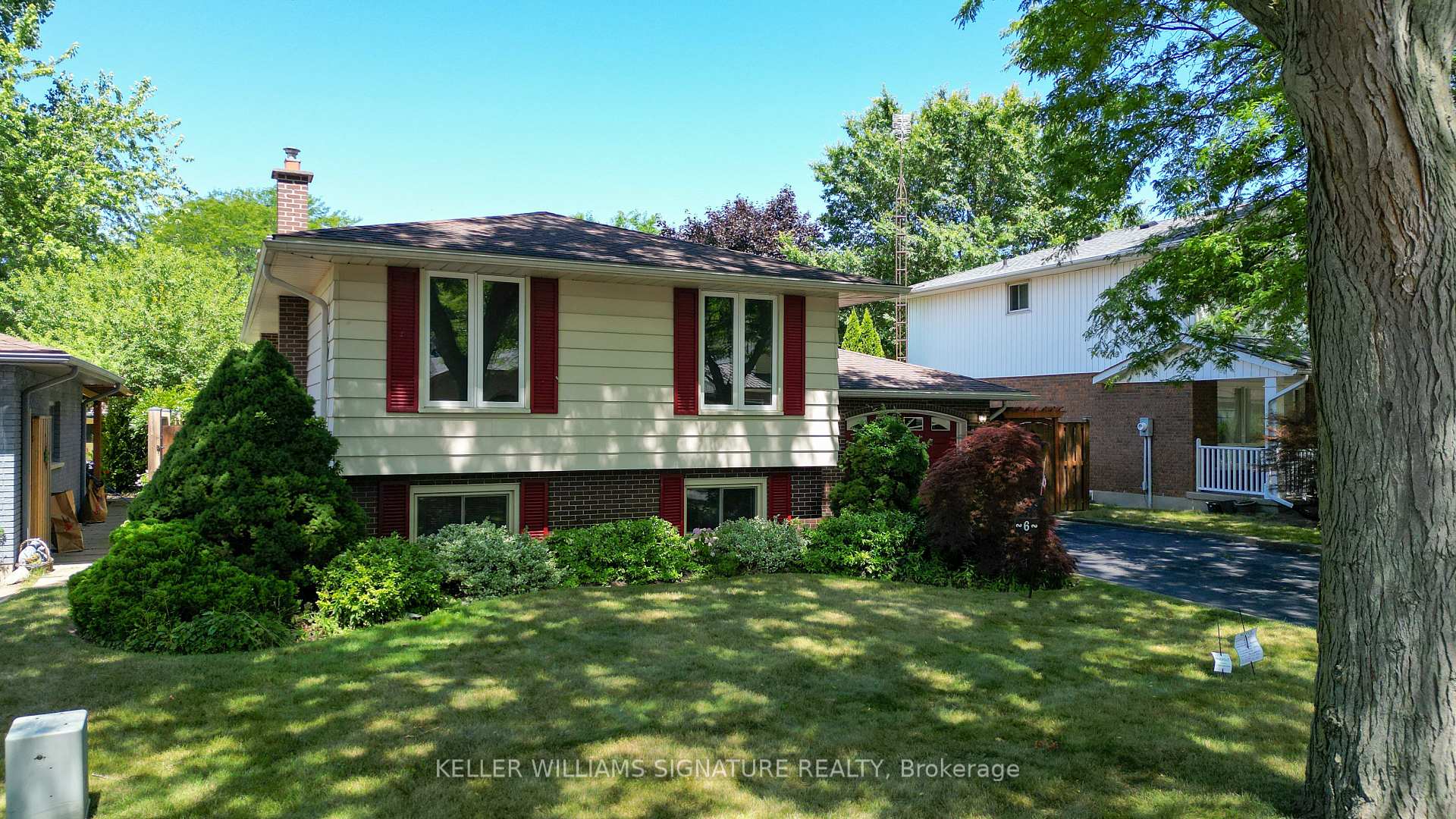 Photo 49 of 6 Deanna Crescent, St. Catharines, Martindale Pond — HOMEH