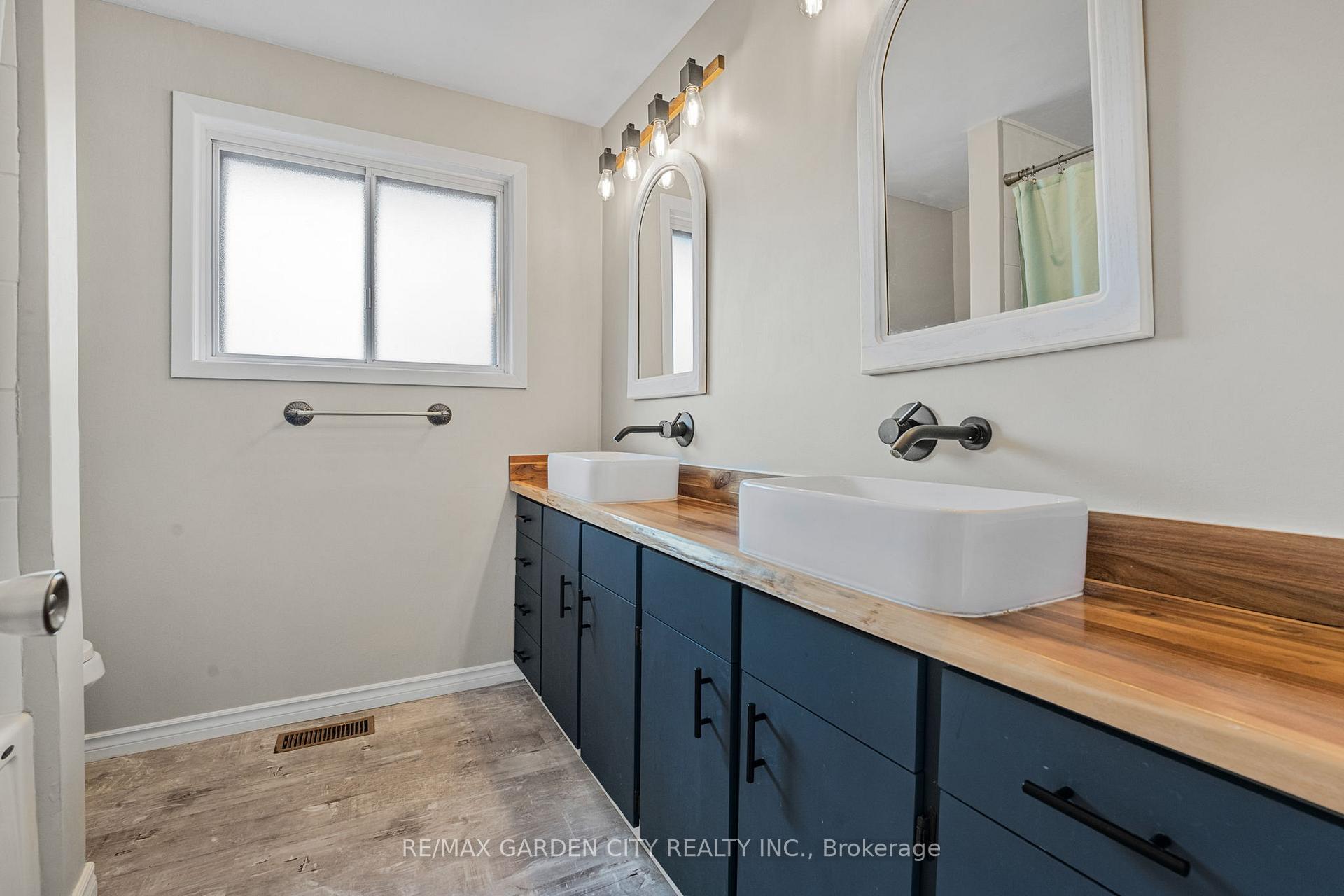 Photo 17 of 1787 Third Street, St. Catharines, Rural Fourth — HOMEH