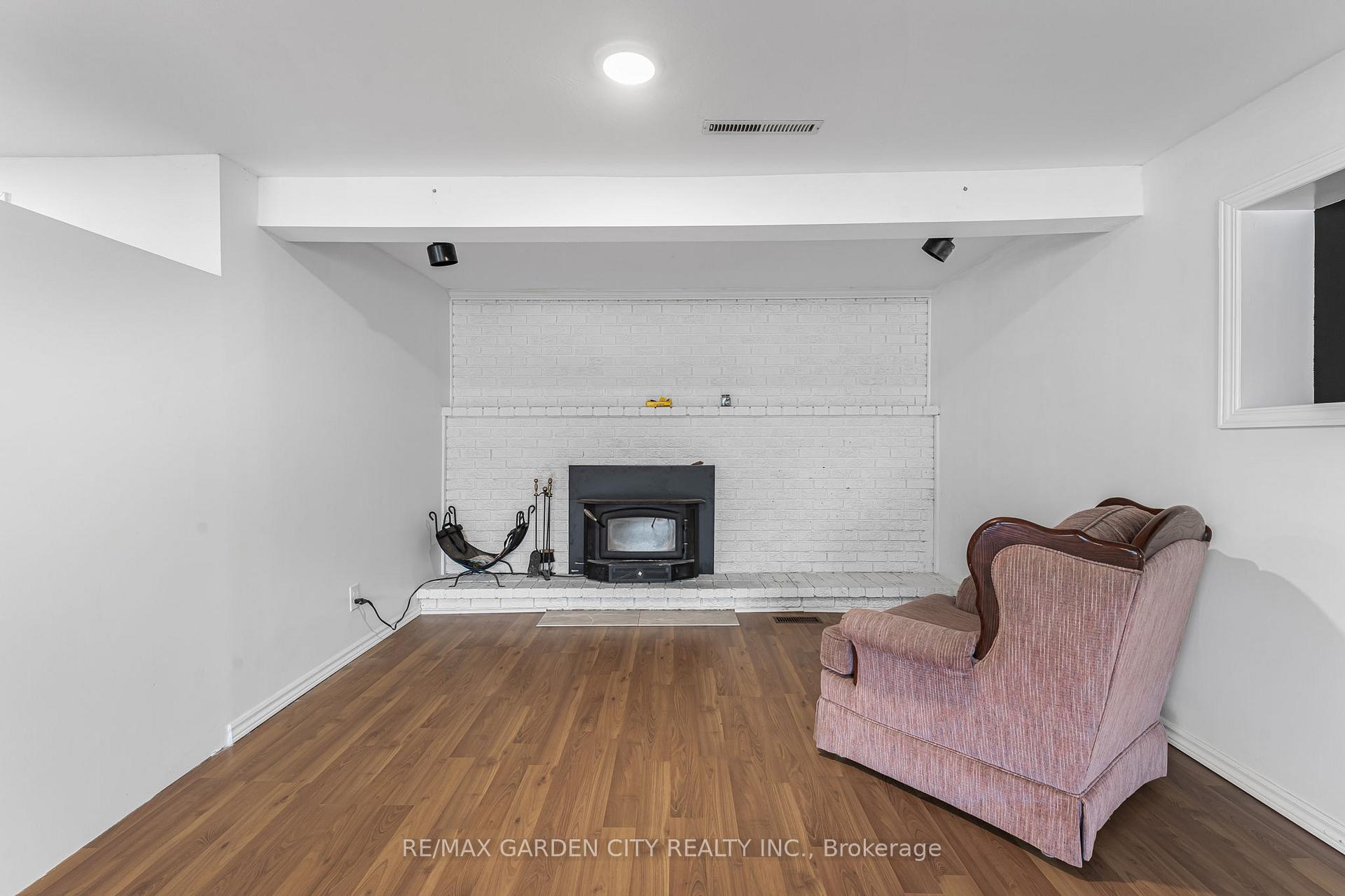 Photo 21 of 1787 Third Street, St. Catharines, Rural Fourth — HOMEH