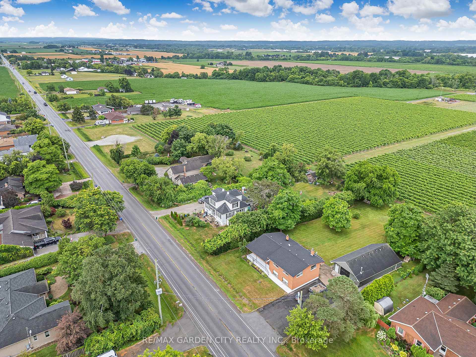 Photo 39 of 1787 Third Street, St. Catharines, Rural Fourth — HOMEH