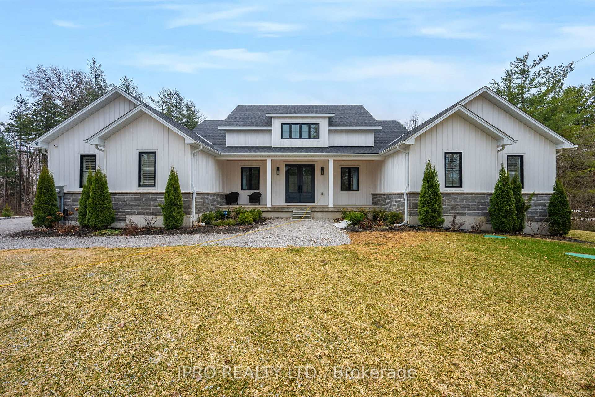 Photo 1 of 1 Gallagher Crescent, Springwater, Midhurst — HOMEH