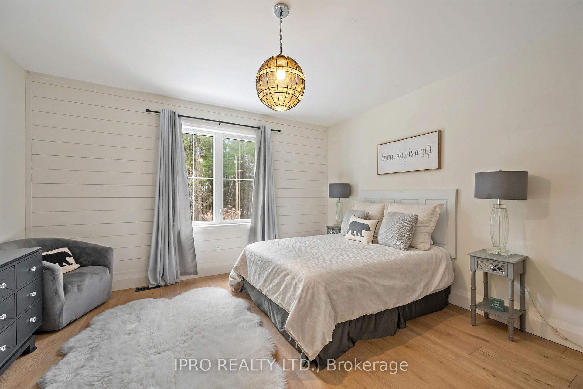 Photo 18 of 1 Gallagher Crescent, Springwater, Midhurst — HOMEH