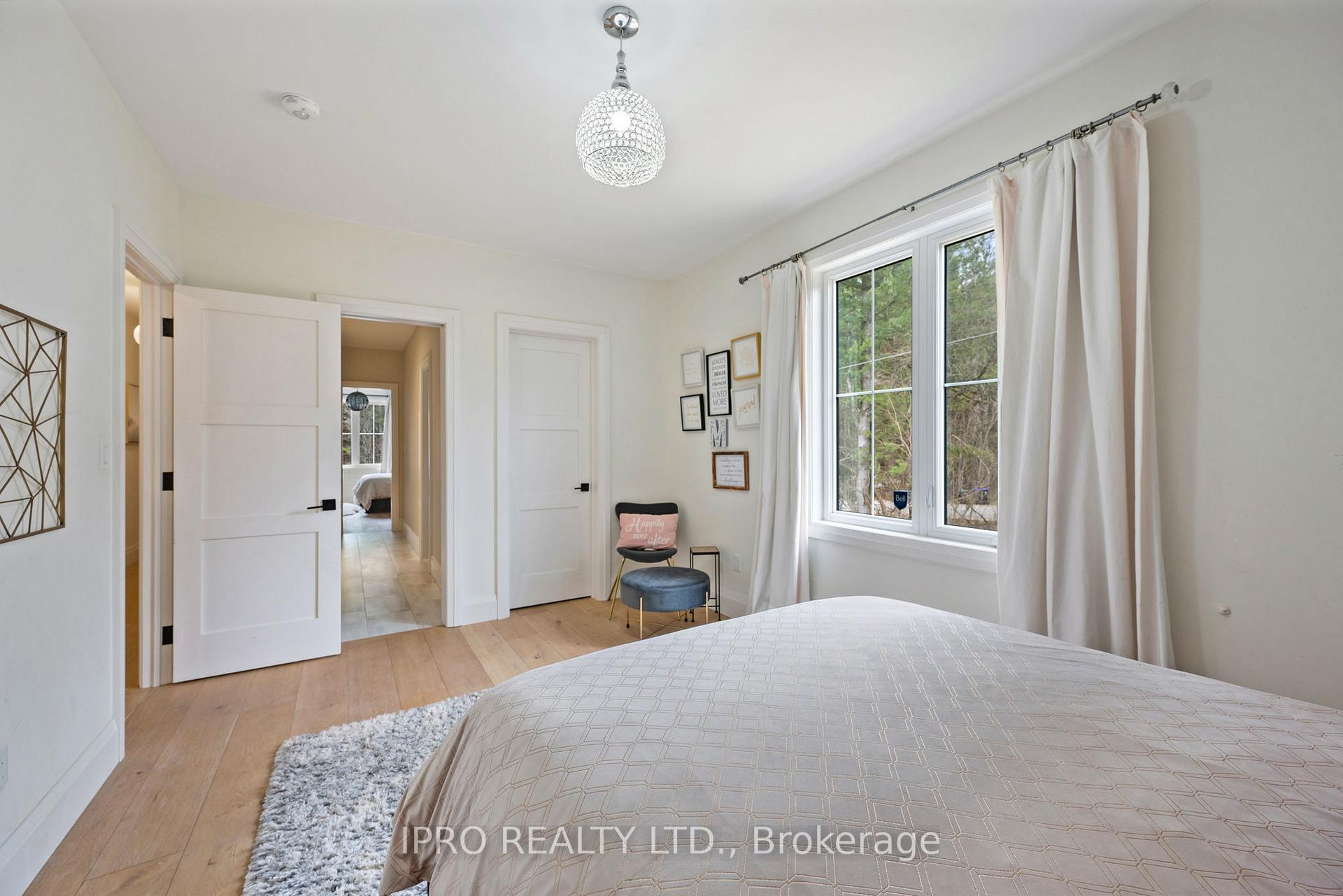 Photo 22 of 1 Gallagher Crescent, Springwater, Midhurst — HOMEH