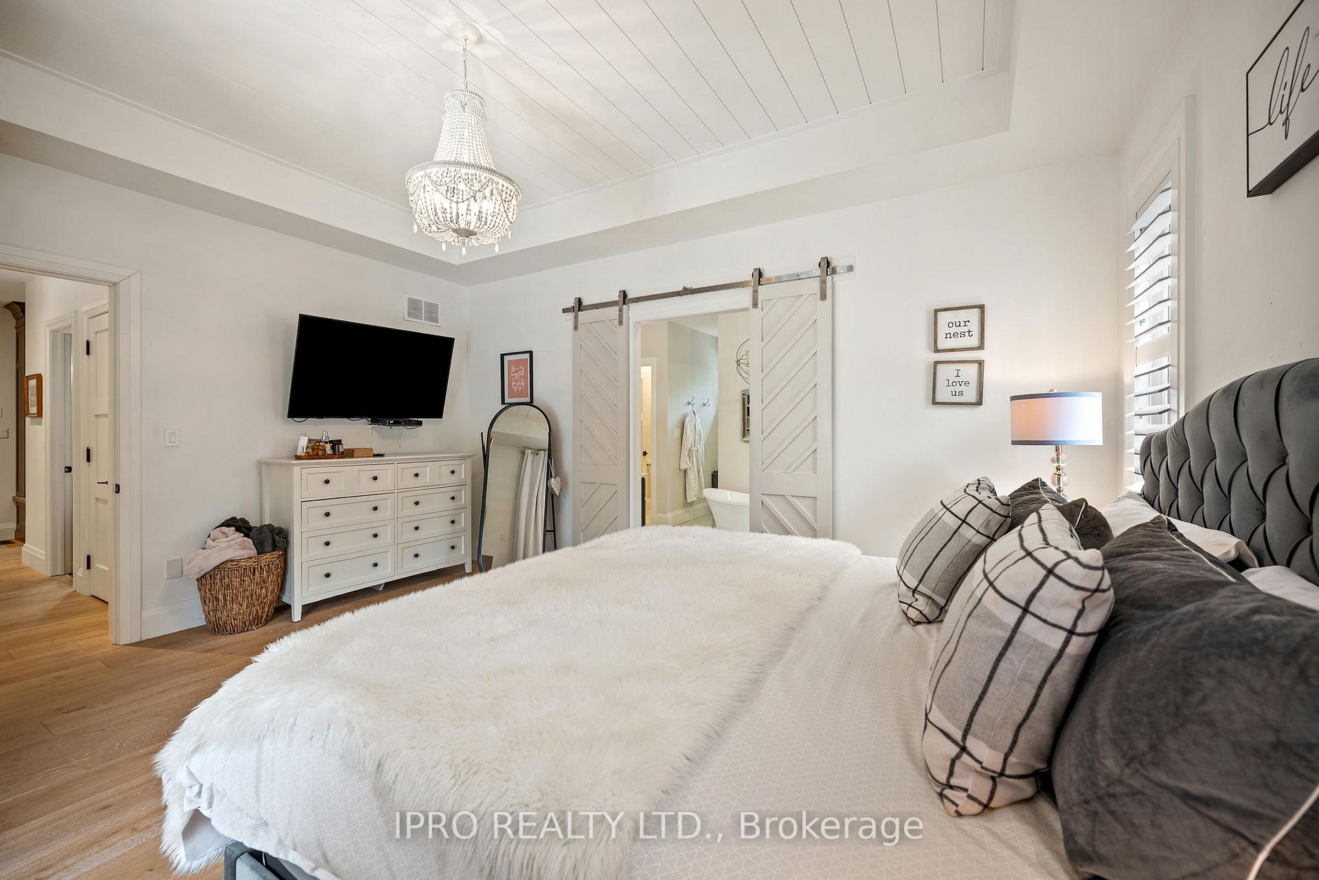 Photo 27 of 1 Gallagher Crescent, Springwater, Midhurst — HOMEH