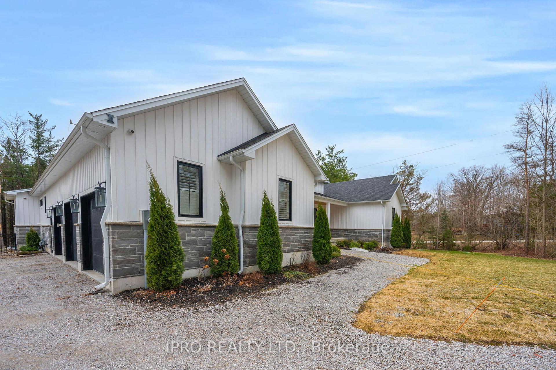Photo 47 of 1 Gallagher Crescent, Springwater, Midhurst — HOMEH