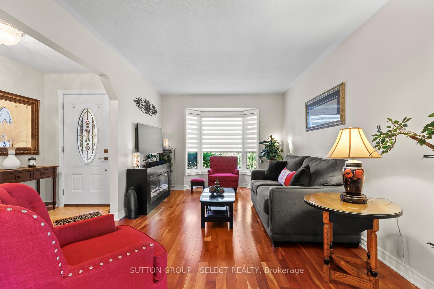 Photo 6 of 49 Neal Avenue, St. Thomas — HOMEH