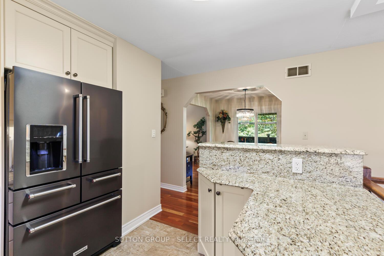 Photo 14 of 49 Neal Avenue, St. Thomas — HOMEH