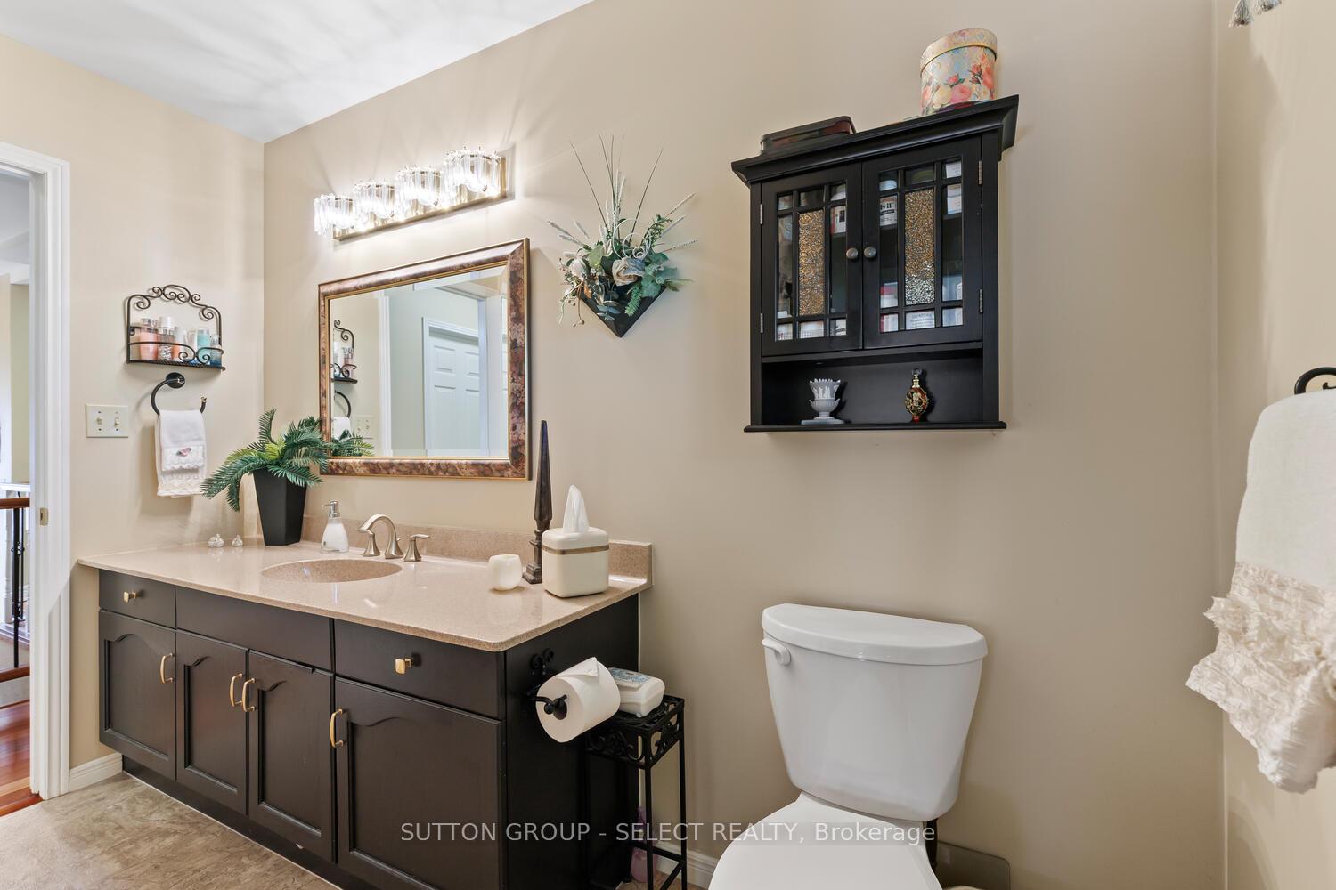 Photo 18 of 49 Neal Avenue, St. Thomas — HOMEH