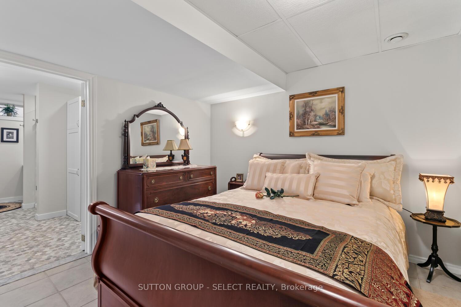 Photo 33 of 49 Neal Avenue, St. Thomas — HOMEH