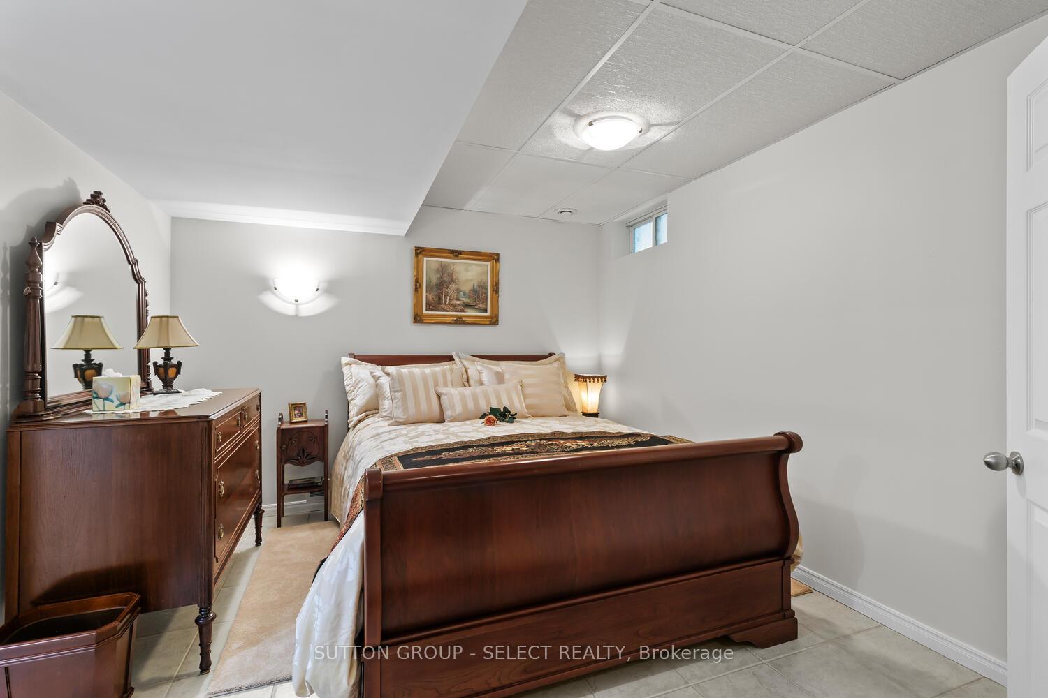 Photo 35 of 49 Neal Avenue, St. Thomas — HOMEH