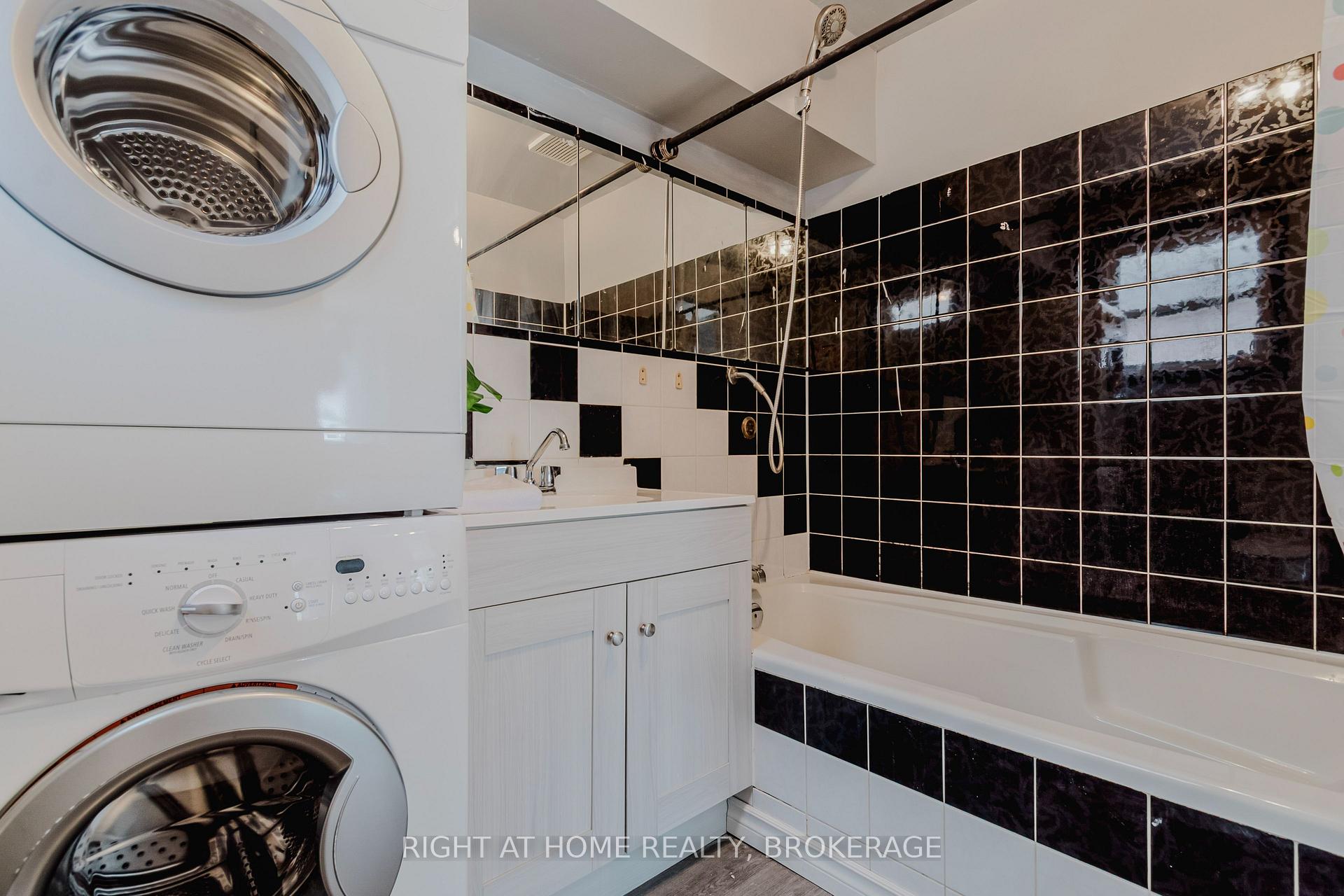 Photo 12 of 12 Elberta Street, St. Catharines, Facer — HOMEH