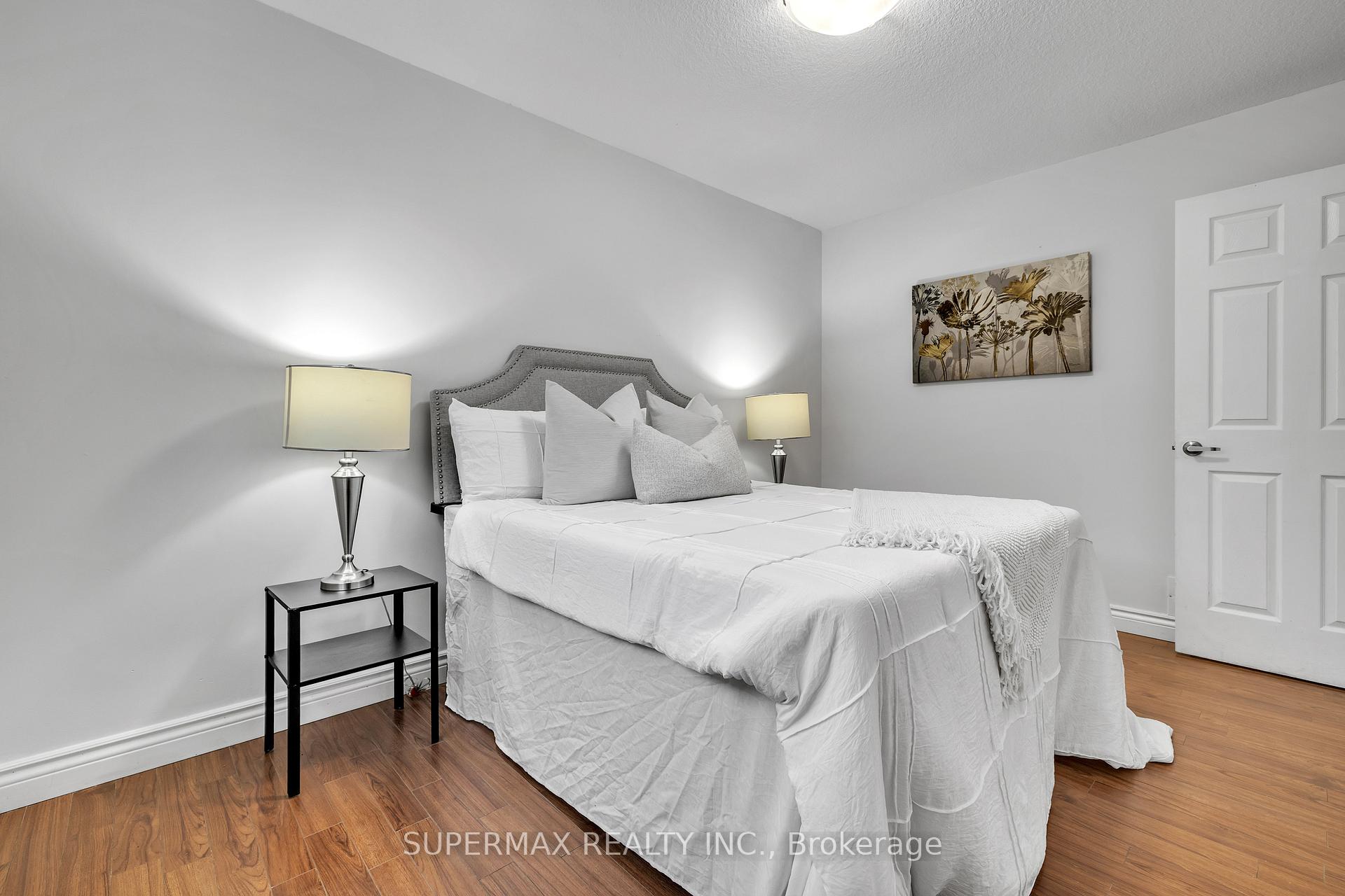Photo 13 of 93 Hagerman Crescent, St. Thomas — HOMEH