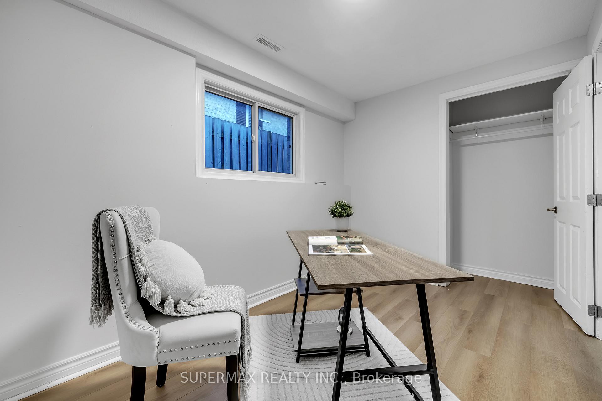 Photo 18 of 93 Hagerman Crescent, St. Thomas — HOMEH