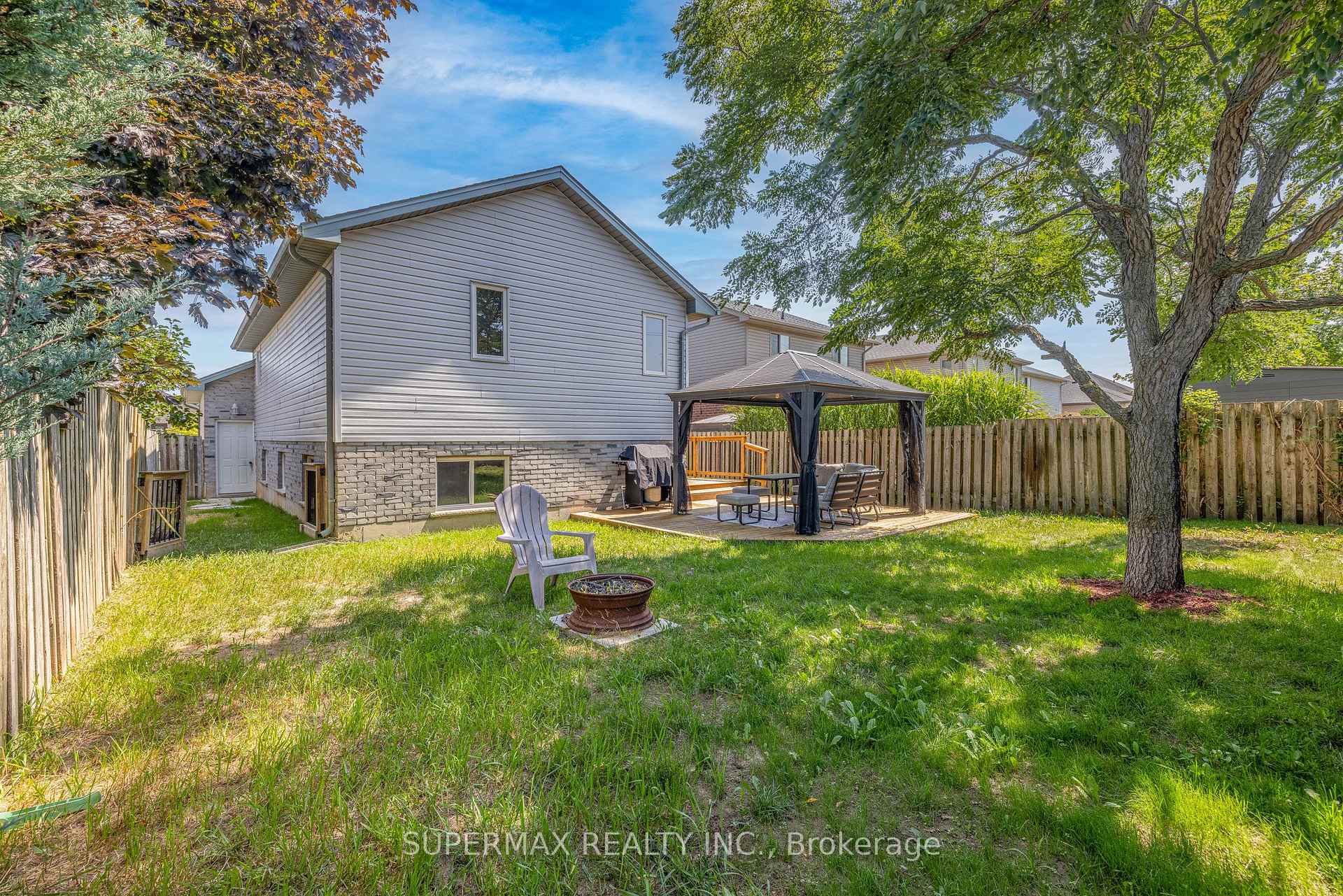 Photo 24 of 93 Hagerman Crescent, St. Thomas — HOMEH