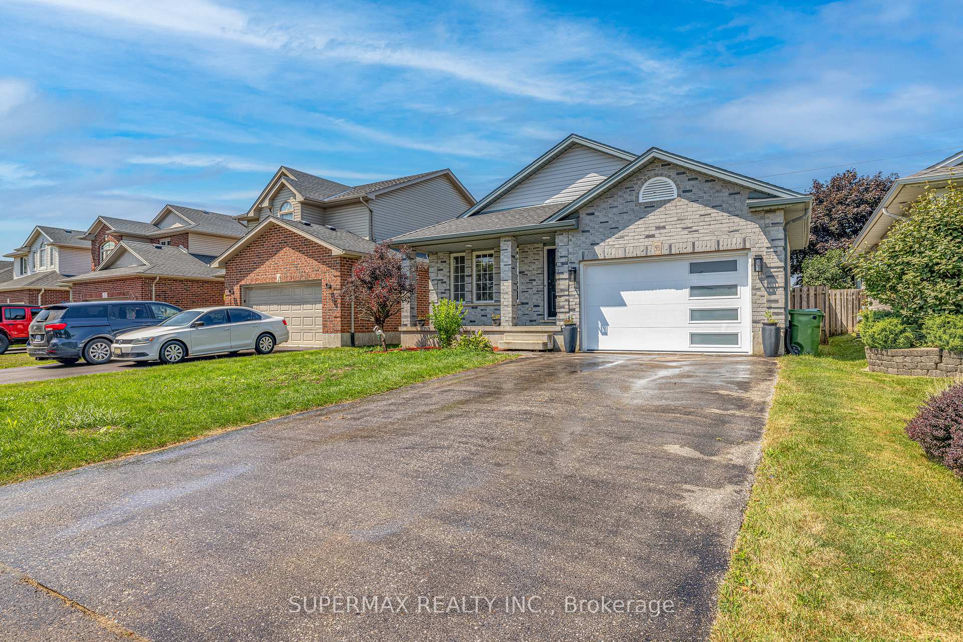 Photo 29 of 93 Hagerman Crescent, St. Thomas — HOMEH