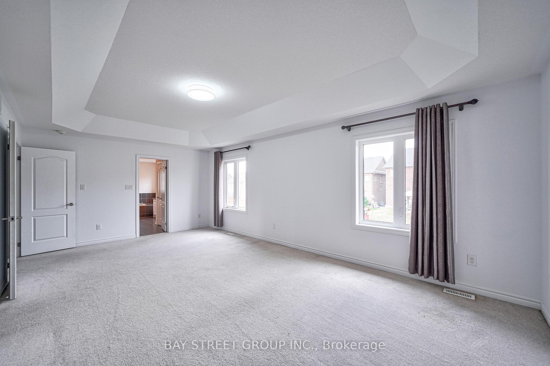 Photo 21 of 10 Rugman Crescent, Springwater, Minesing — HOMEH