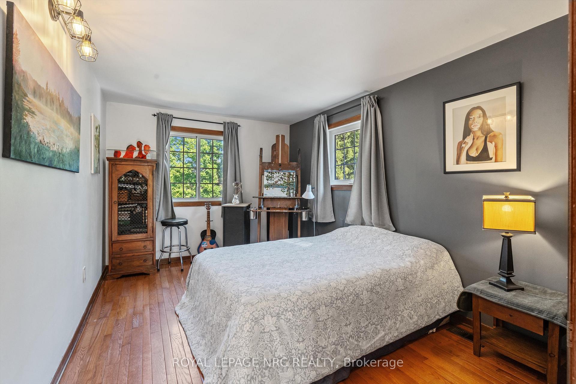 Photo 23 of 1458 Eighth Avenue, St. Catharines, Rural Eighth — HOMEH