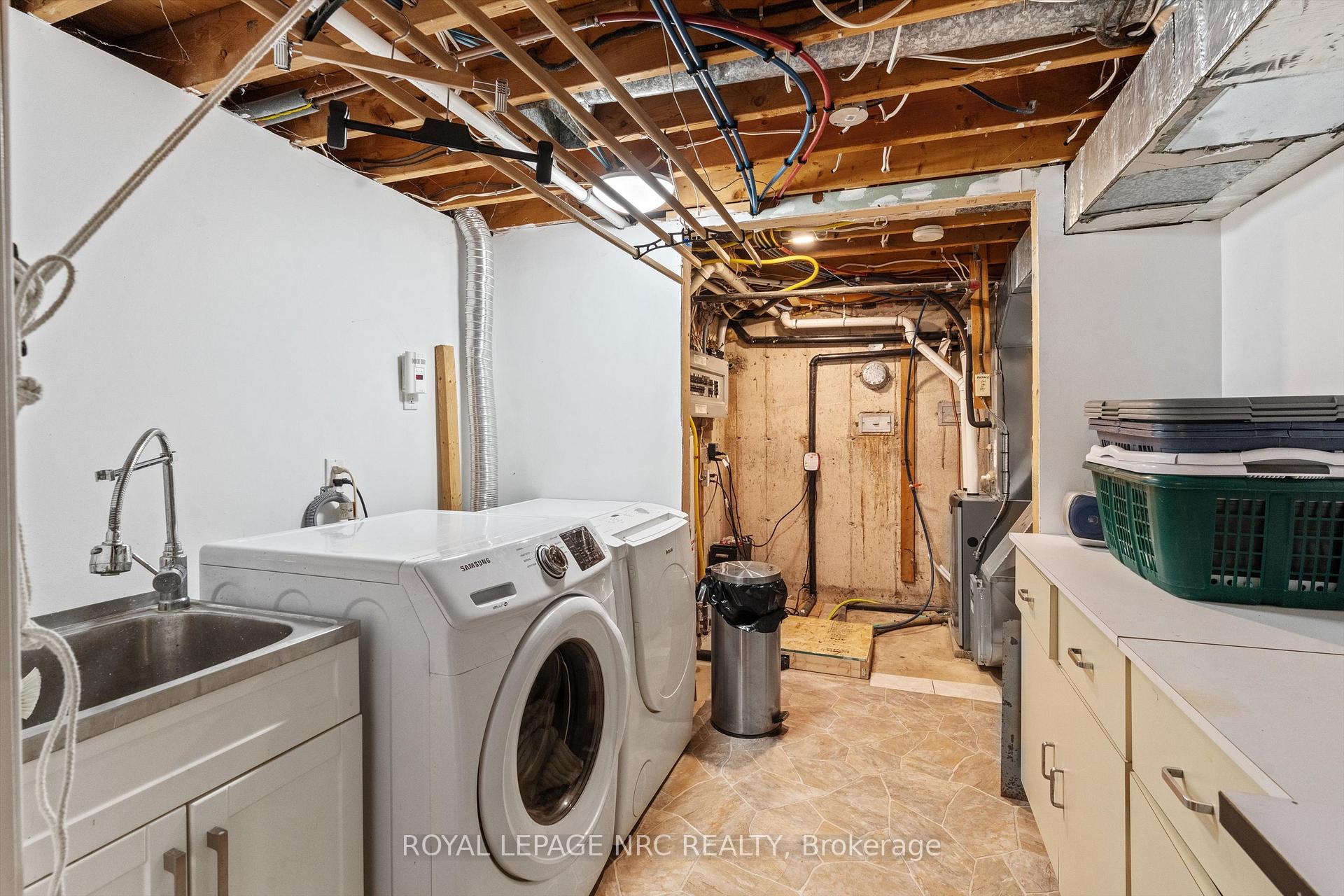 Photo 31 of 1458 Eighth Avenue, St. Catharines, Rural Eighth — HOMEH