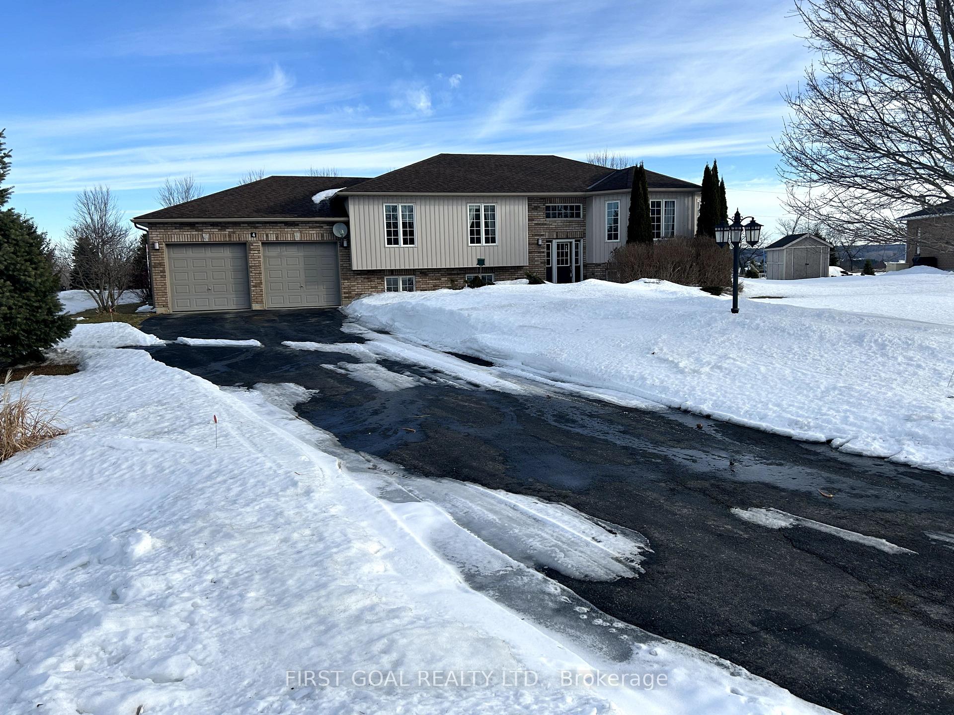 Front of 4 McDougall Court