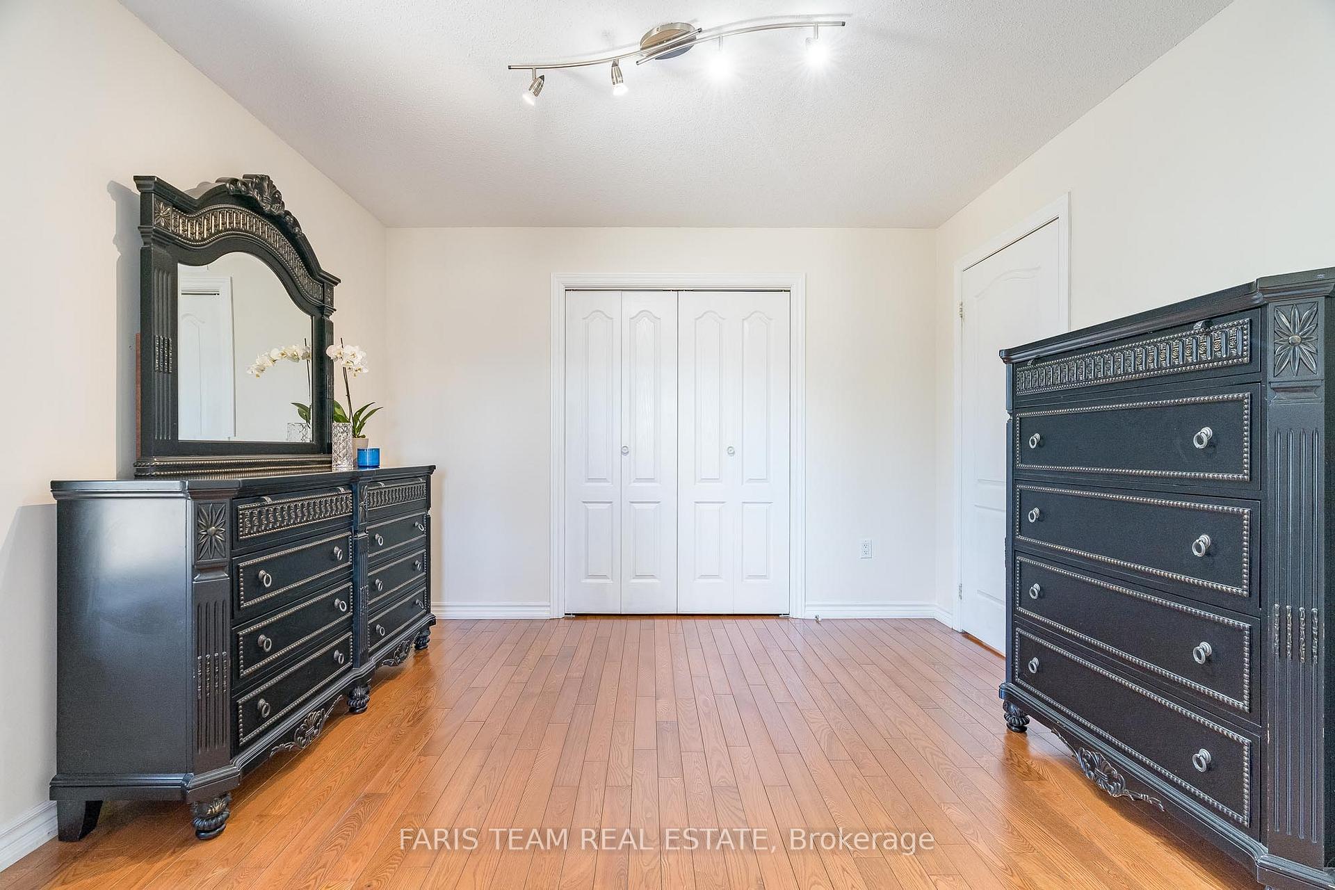 Photo 11 of 1032 Flos Road 4 E, Springwater, Phelpston — HOMEH