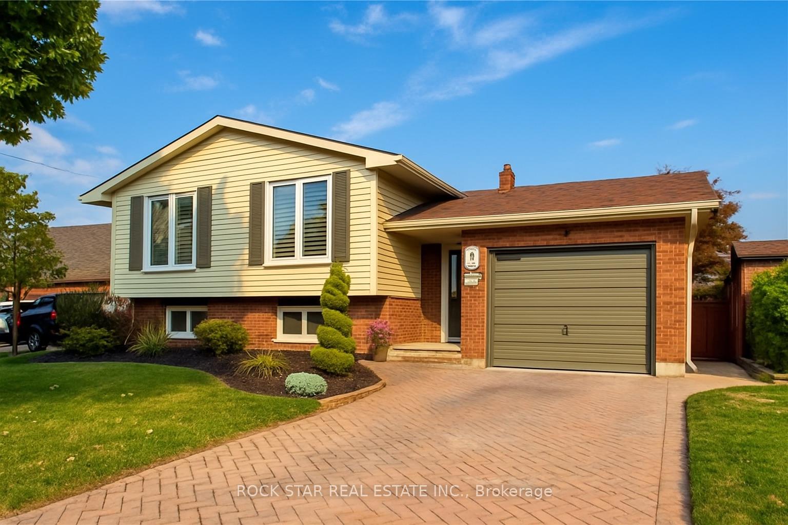 Photo 1 of Unit Main, 684 Vine Street, St. Catharines, Lakeshore — HOMEH