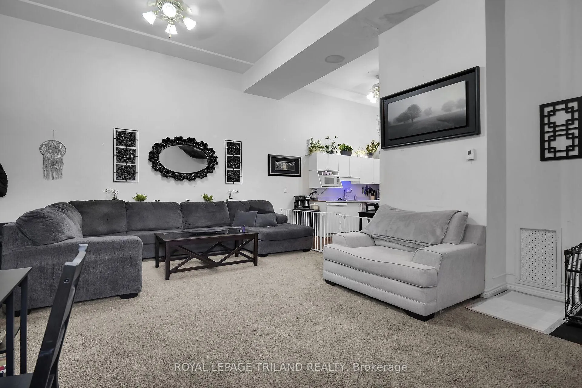 Photo 10 of 449 Talbot Street, St. Thomas — HOMEH