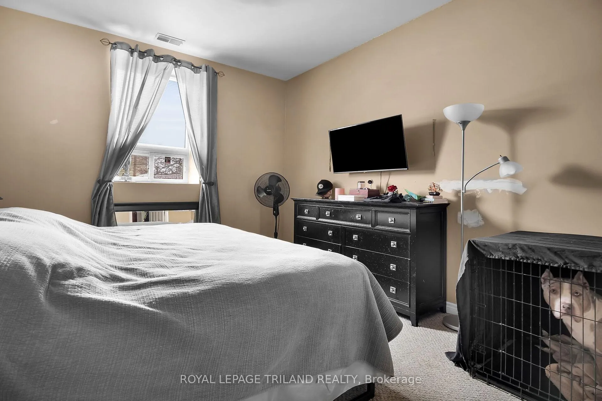 Photo 16 of 449 Talbot Street, St. Thomas — HOMEH
