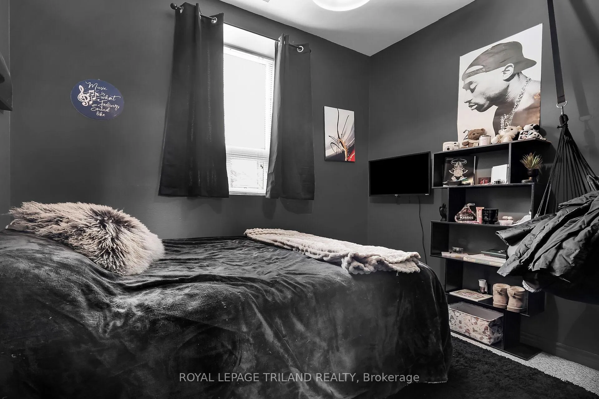 Photo 17 of 449 Talbot Street, St. Thomas — HOMEH