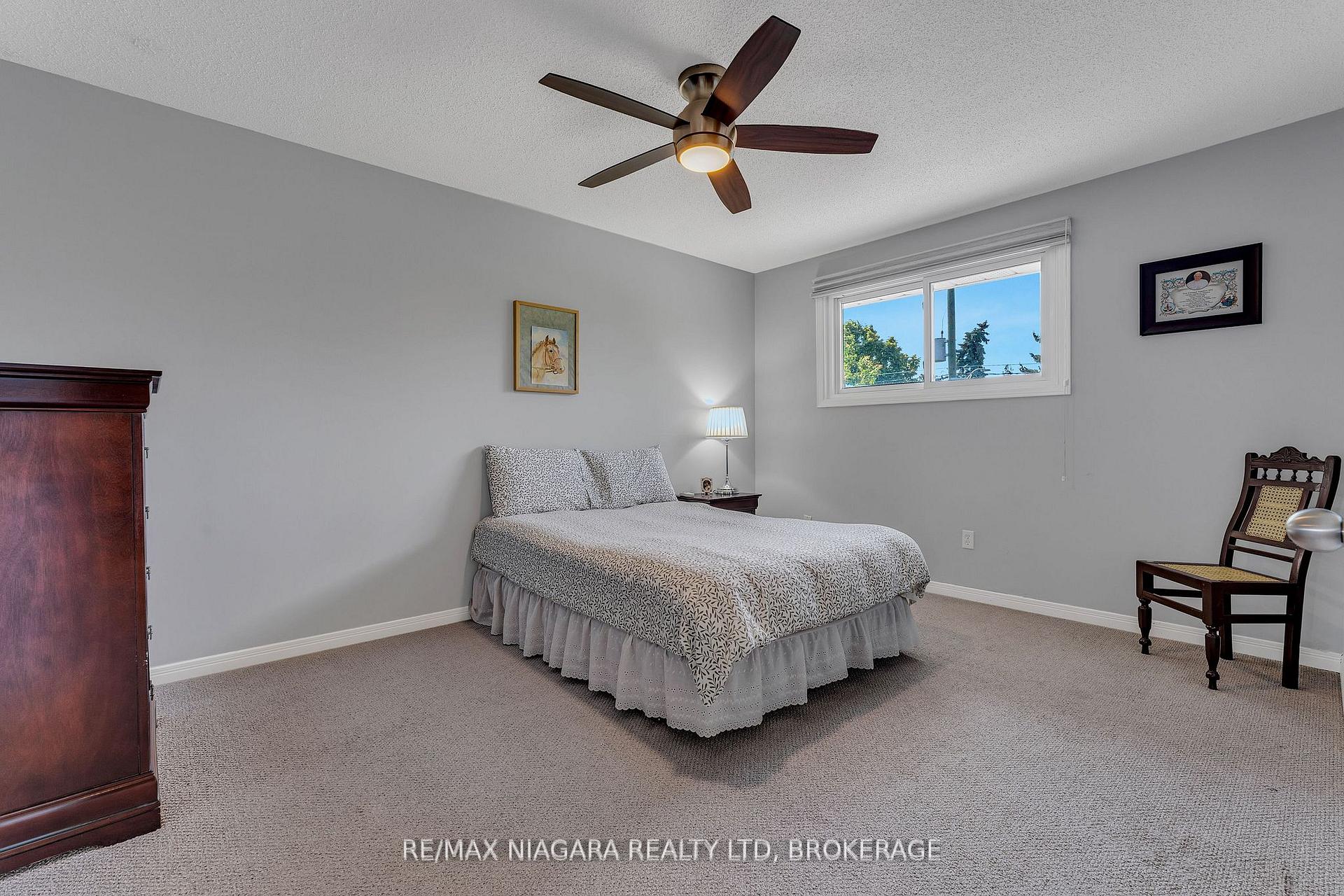 Photo 16 of 642 Carlton Street, St. Catharines, Carlton/Bunting — HOMEH
