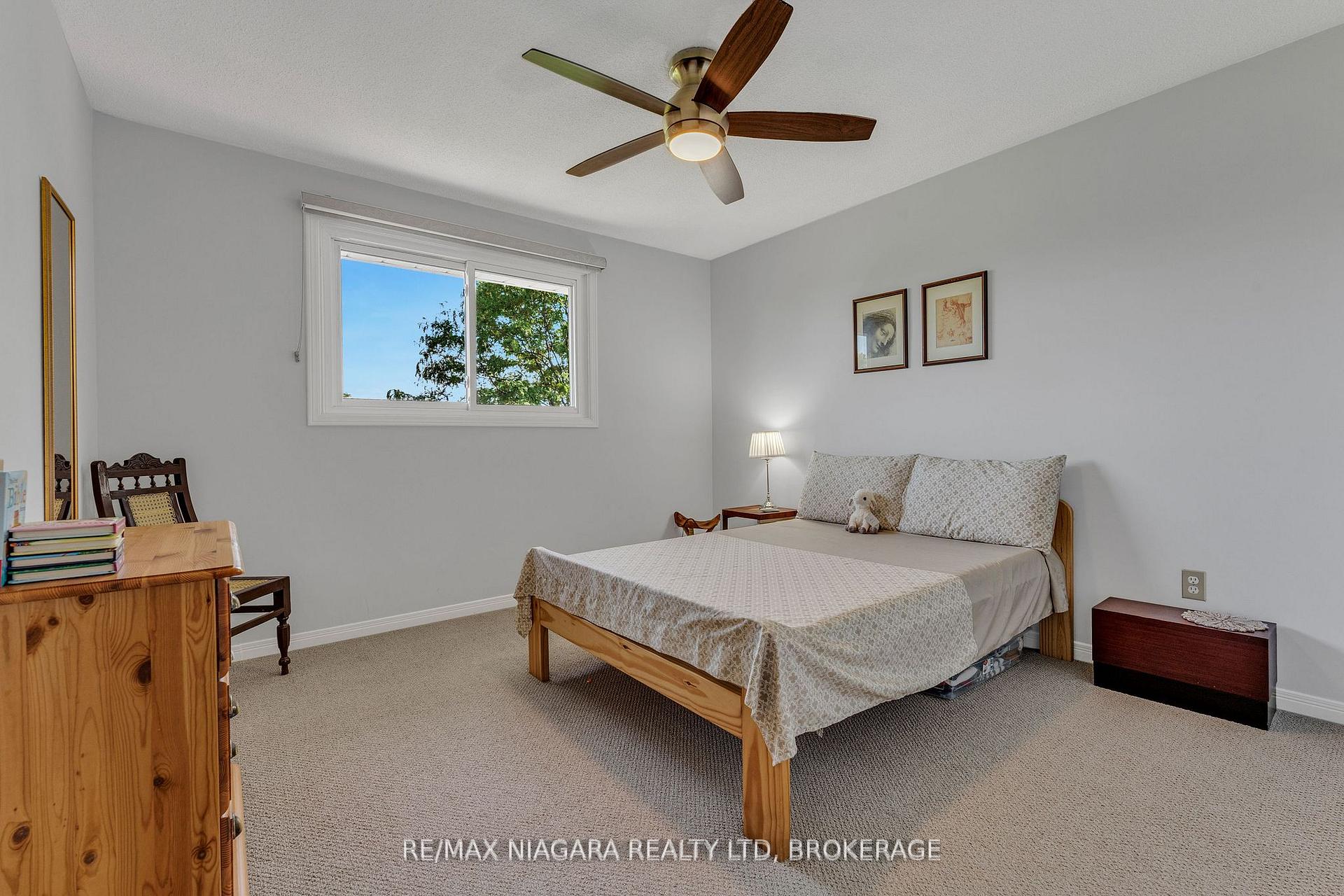 Photo 18 of 642 Carlton Street, St. Catharines, Carlton/Bunting — HOMEH