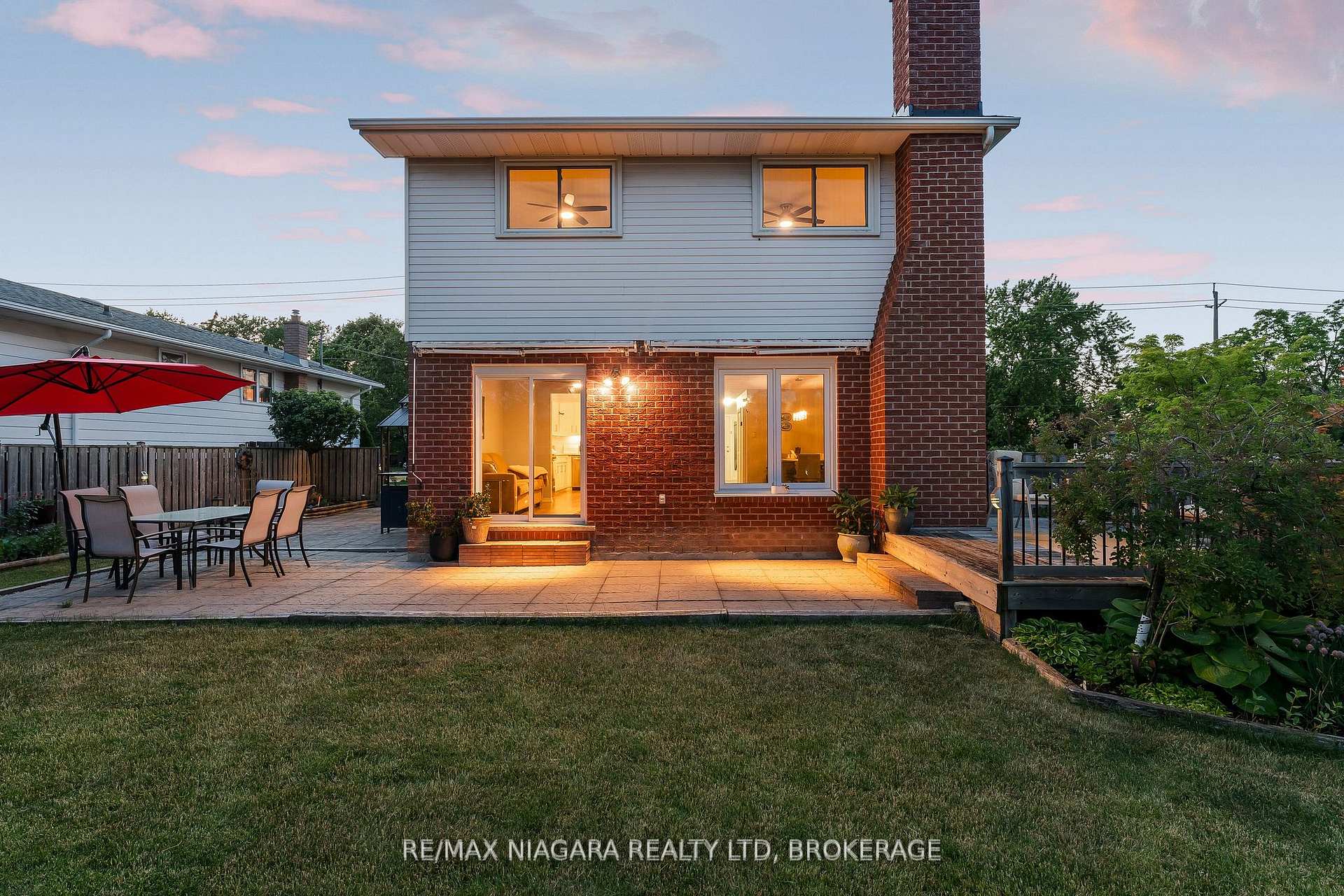 Photo 25 of 642 Carlton Street, St. Catharines, Carlton/Bunting — HOMEH