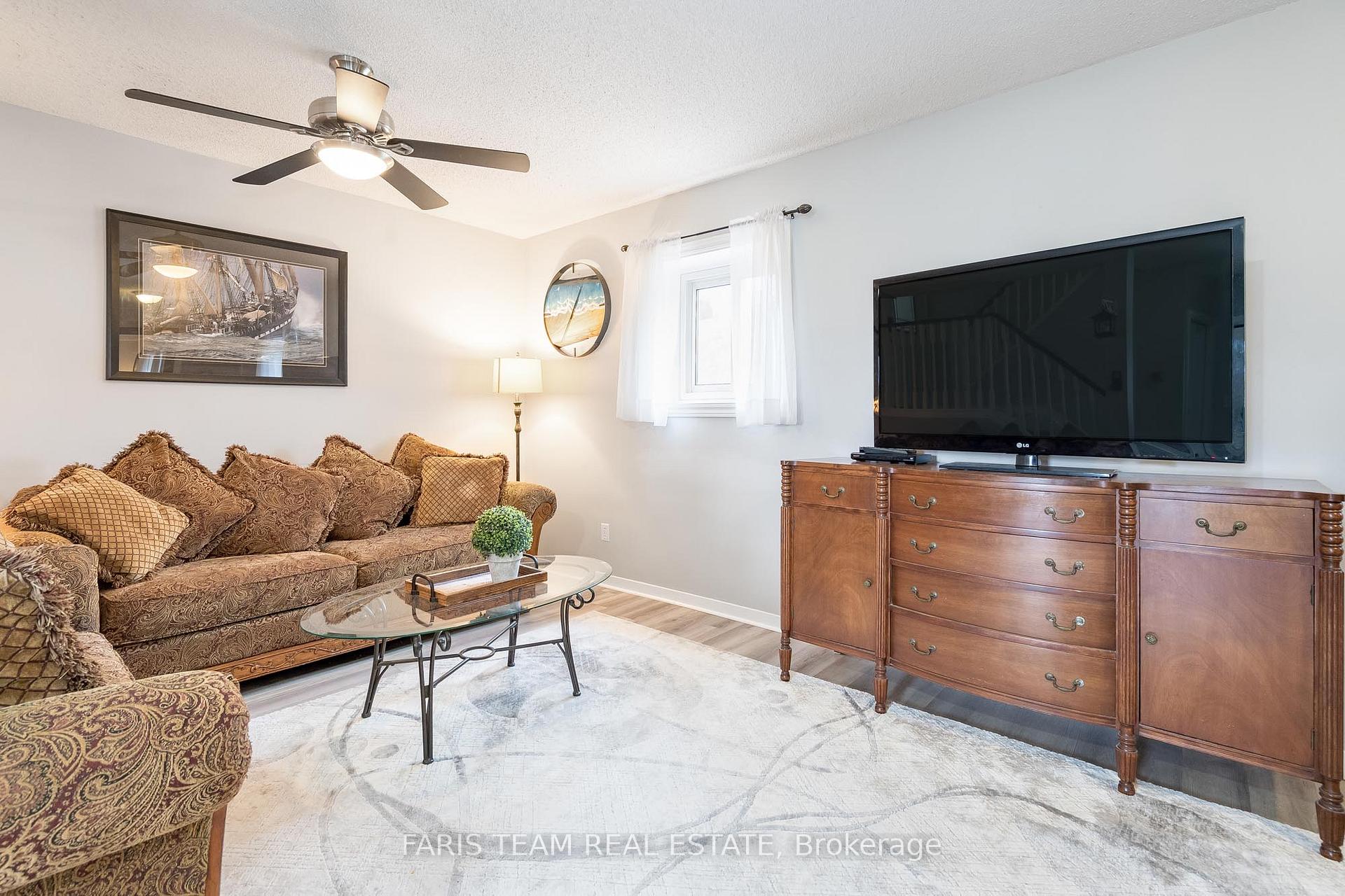 Photo 11 of 16 Lorne Street, Springwater, Elmvale — HOMEH